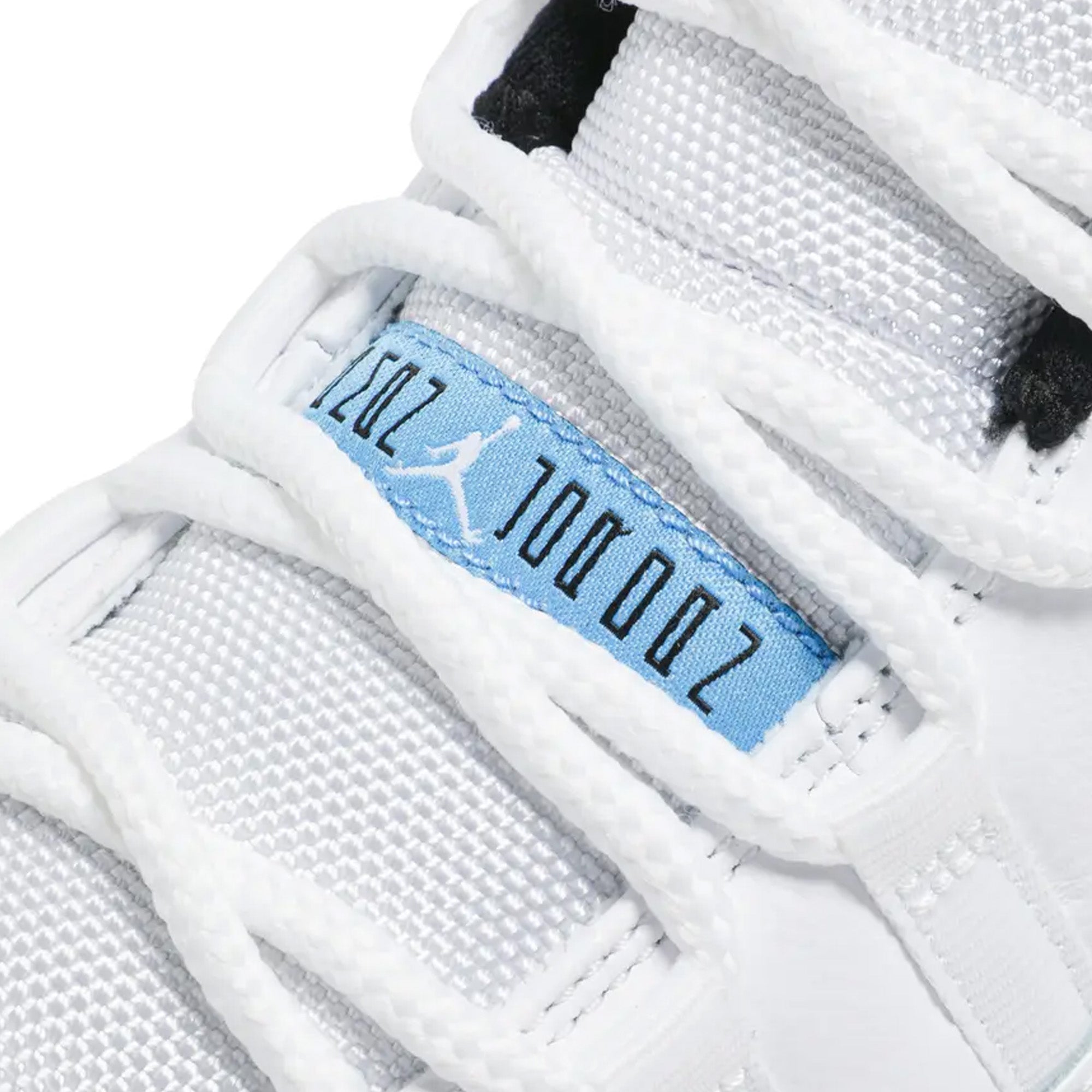 Air Jordan 11 Low 'Legend Blue' Retro 2021 - Men's Basketball Shoes for Casual Wear & Court Performance | Perfect for Sneaker Collectors & Street Style