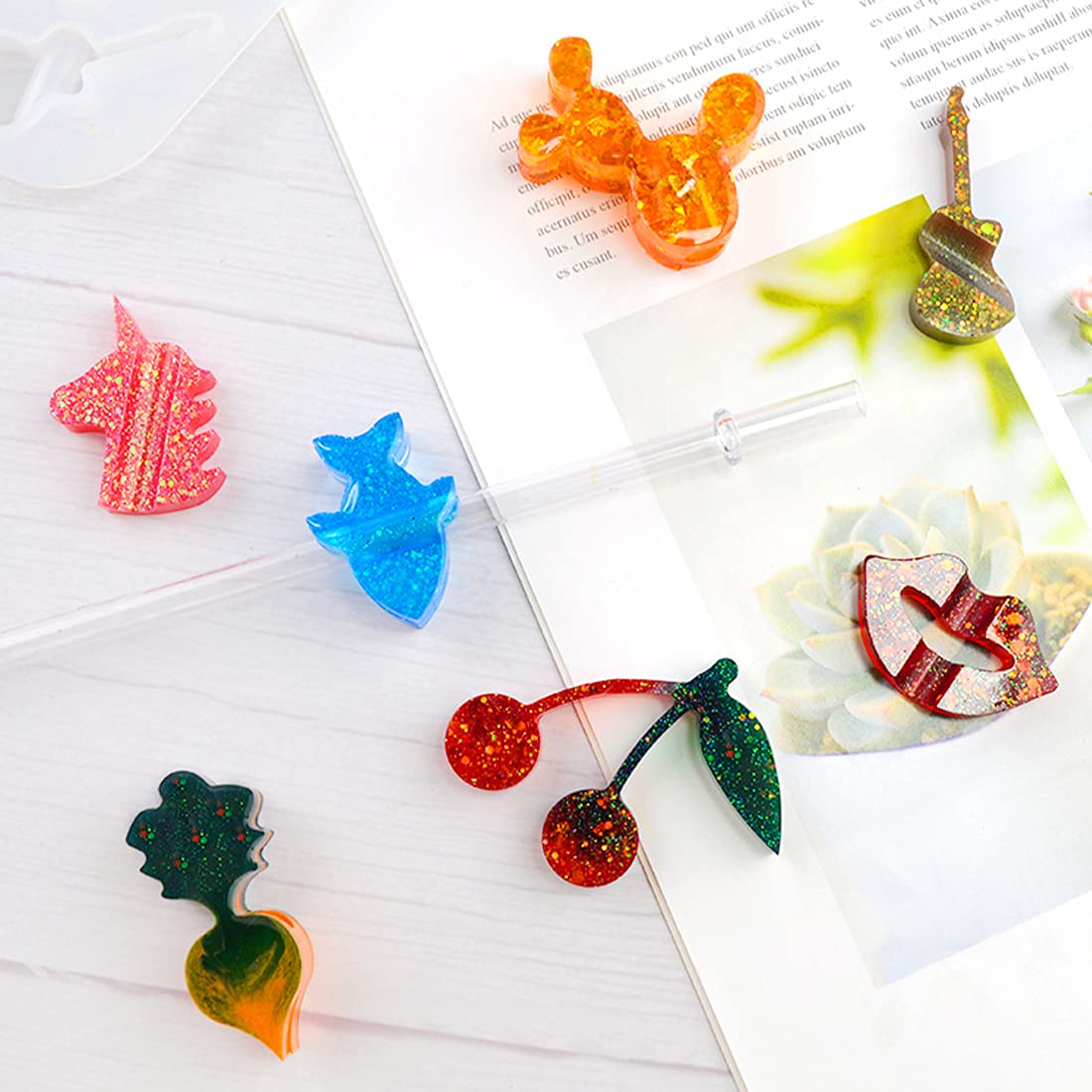 Voyyphixa 4-Pack Silicone Straw Topper Molds for Epoxy Resin Casting - Animal Shaped Straw Topper Attachments for Tumblers, Cups & DIY Drinkware Decorations - Perfect for Crafting, Party Favors & Handmade Gifts