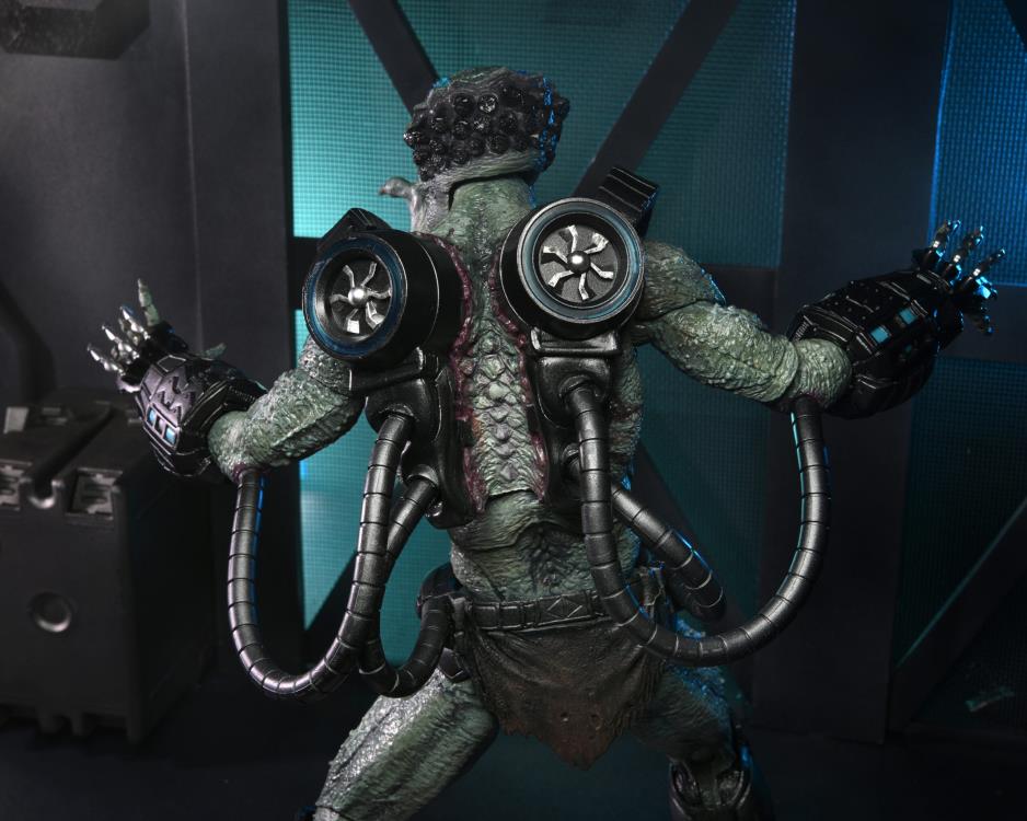 Predator: Concrete Jungle - Ultimate Stone Heart Action Figure | Collectible Movie Character Model for Fans & Display | Perfect for Home Decor, Office Display, and Gift Giving