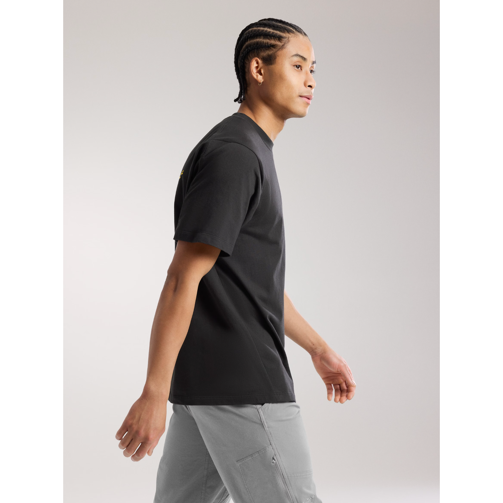 Arc'teryx Men's Kragg Short Sleeve Cotton Logo T-Shirt - Casual & Outdoor Wear for Hiking, Travel & Everyday Comfort