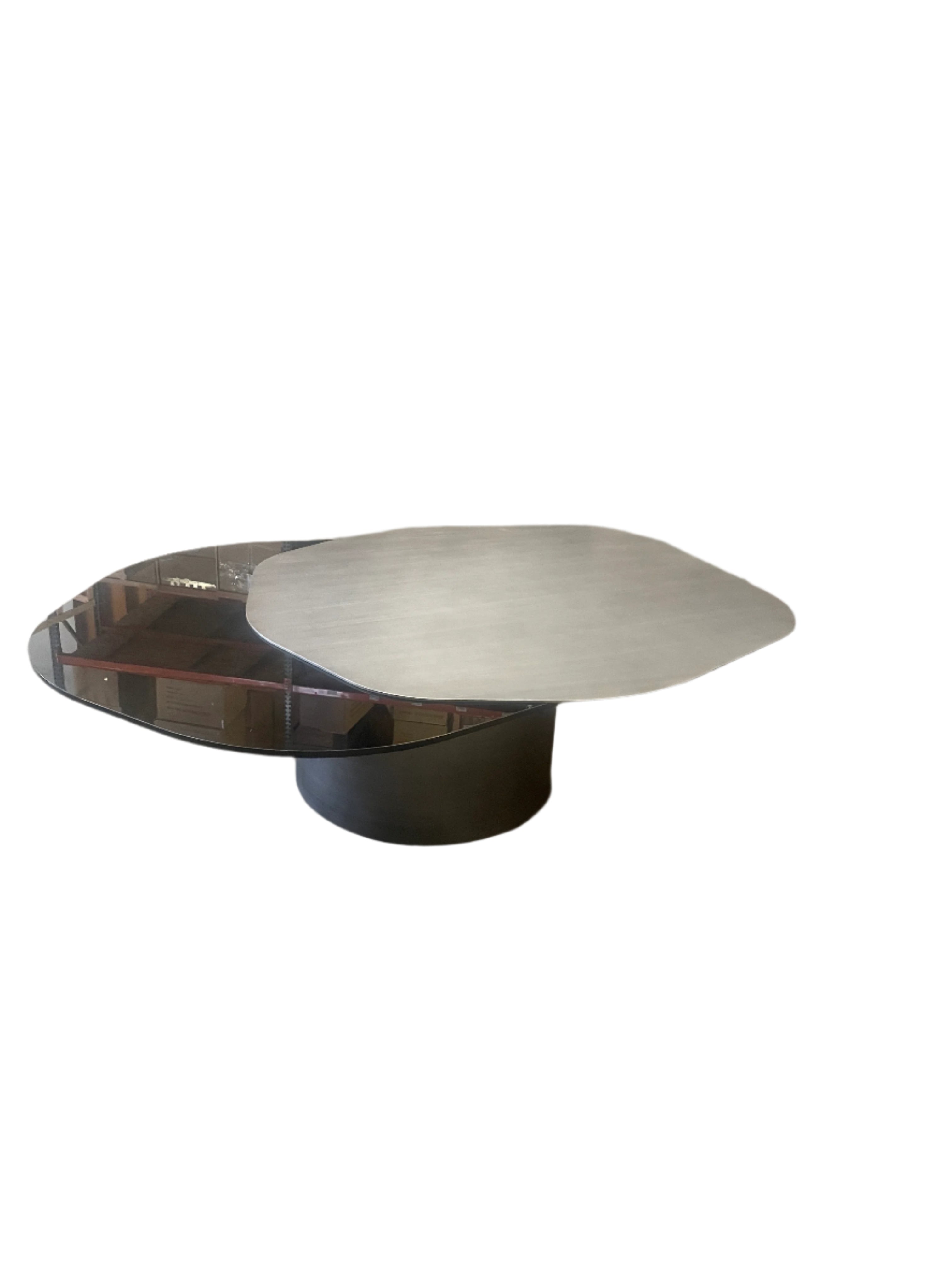 Modern Irregular Kaylee Coffee Table in Matte Silver - Stylish Living Room Centerpiece for Home Decor & Entertainment Spaces