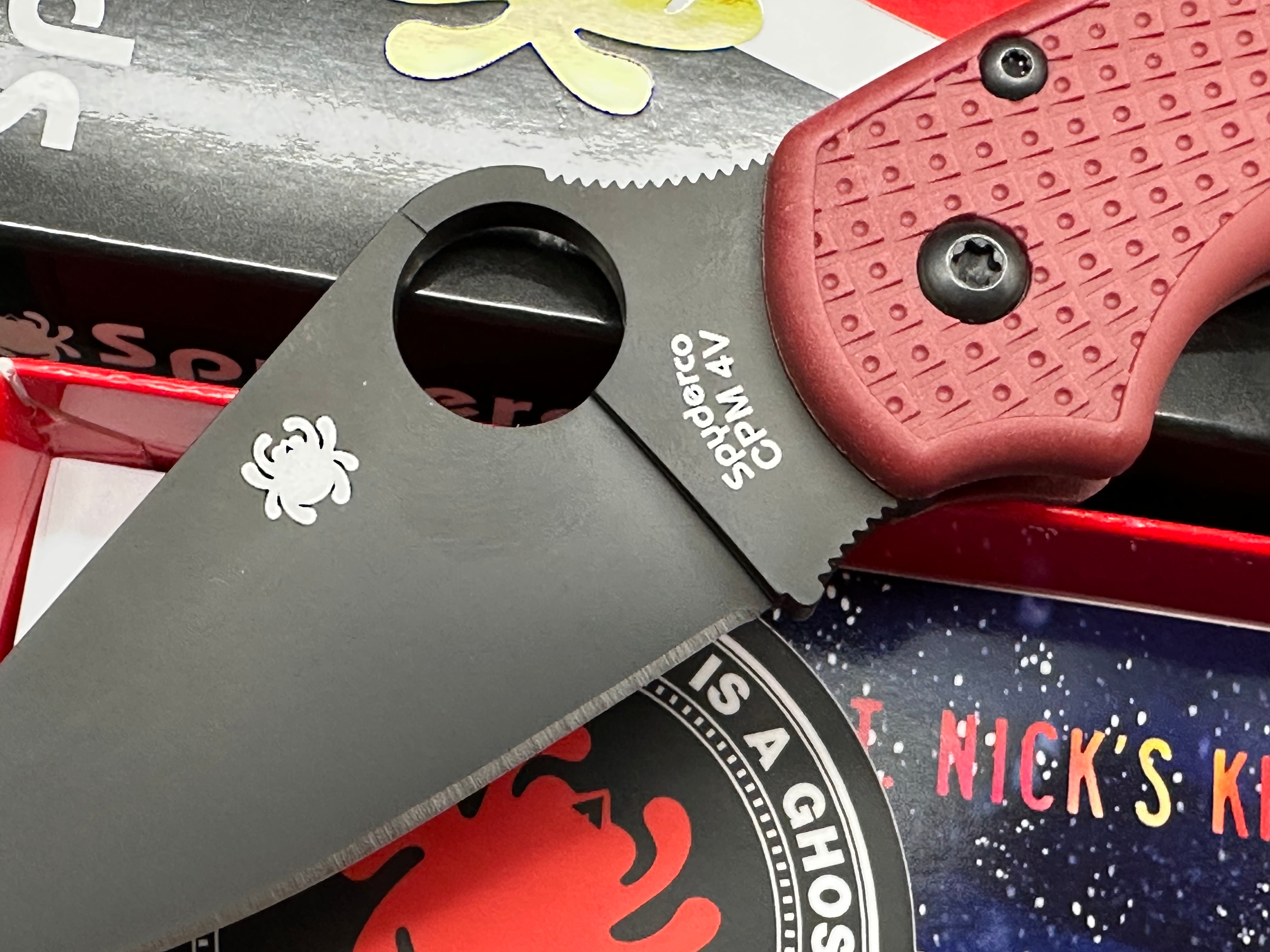 Spyderco Para 3 Lightweight Folding Knife - St. Nick's Knives Exclusive 2.93