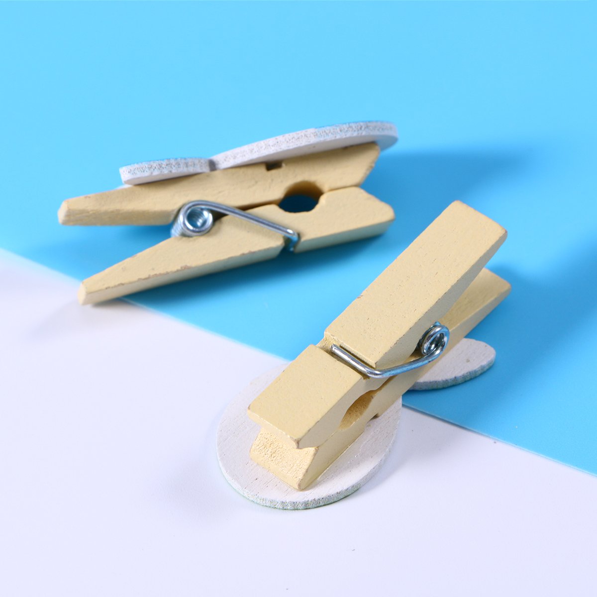 Bestoyard 10pcs Wooden Bunny Rabbit Photo Clips - Cute Memo Card Holders for Scrapbooking, Bulletin Boards & Easter Party Favors - Perfect for Home Office Decor, Baby Showers & Spring Crafts