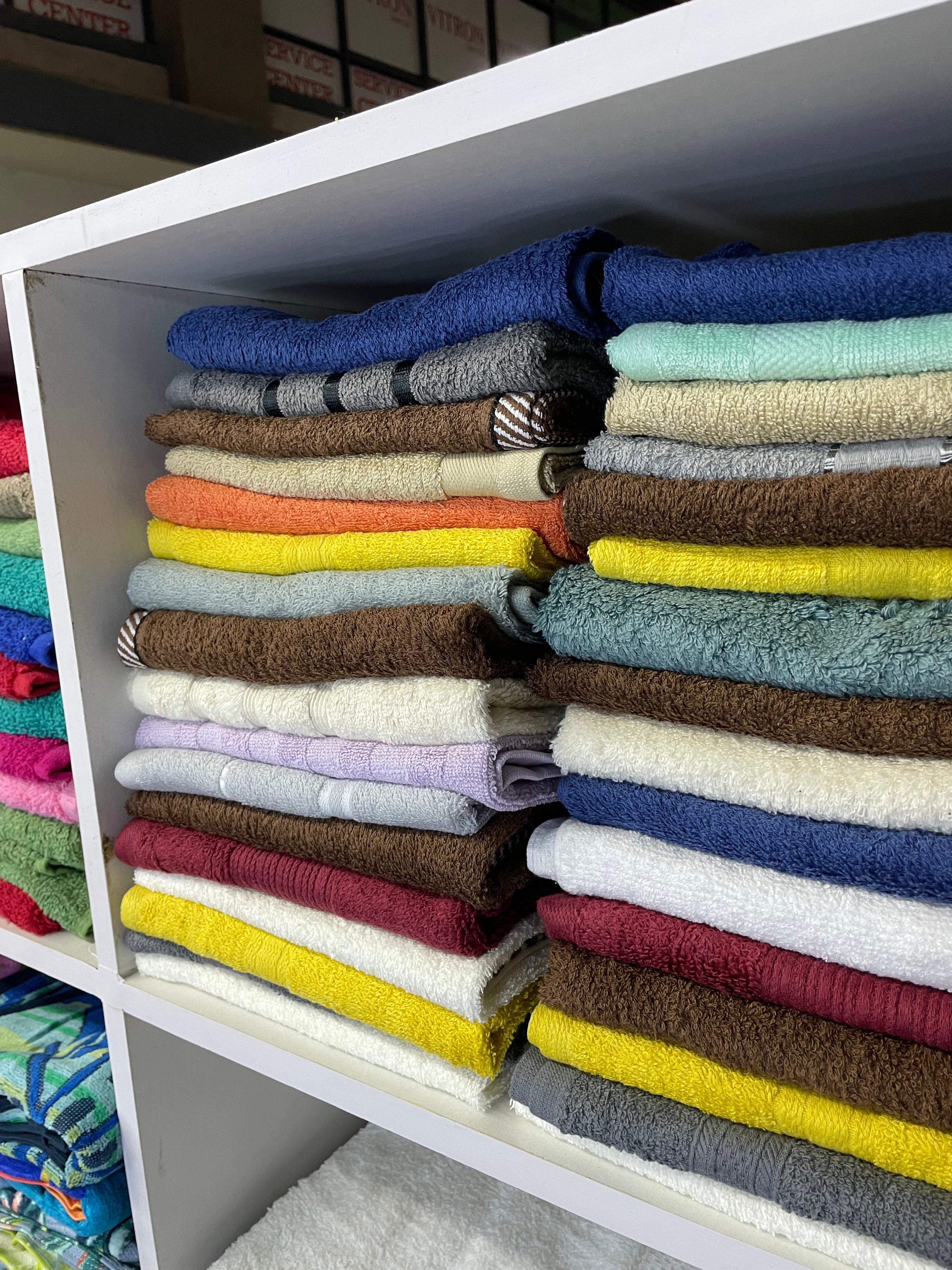 Premium Classic Colored Bath Towels - Soft & Absorbent Cotton Towel Set for Spa, Gym & Beach - 6-Pack Quick-Dry Hand & Face Towels
