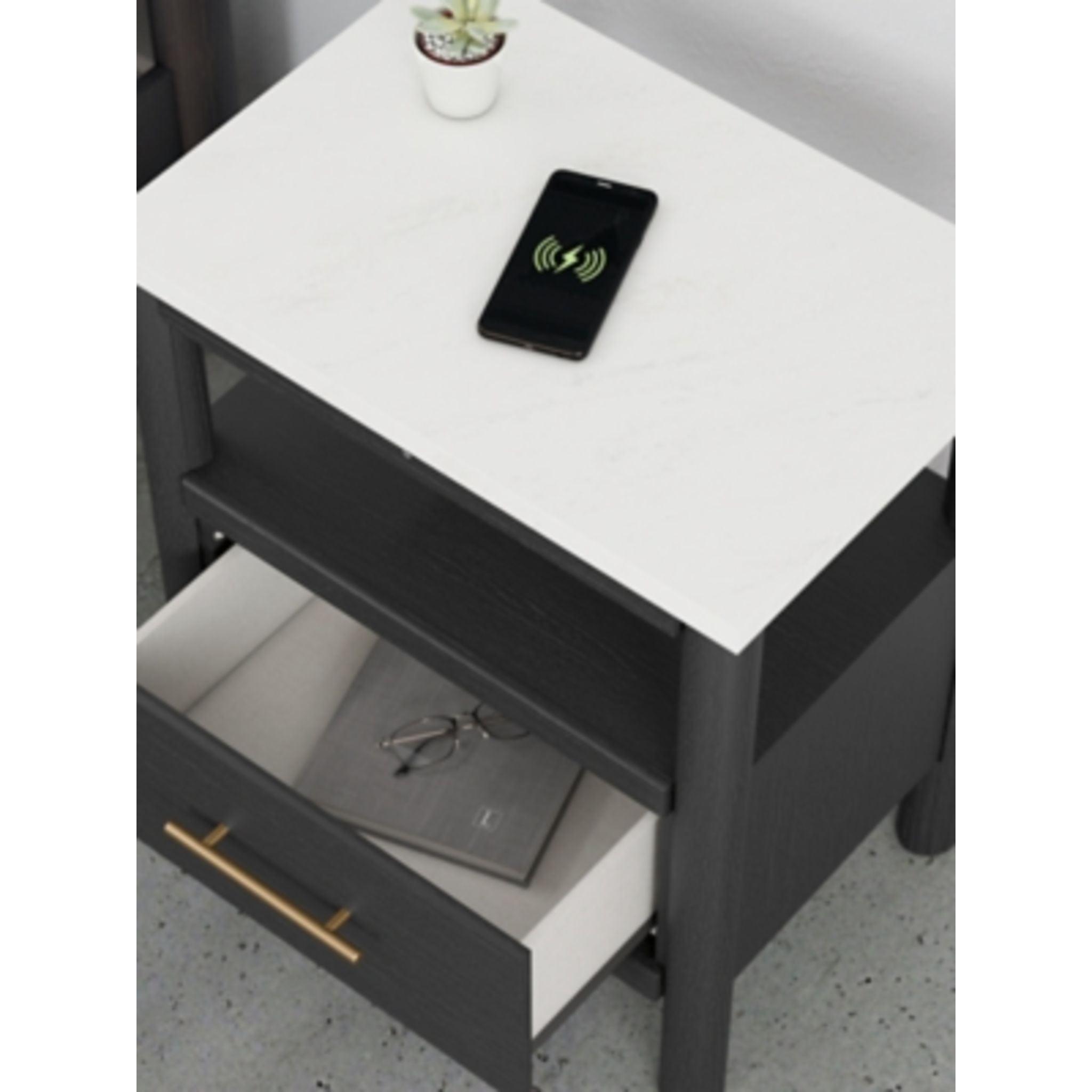Cadmori Nightstand - Modern Bedside Table with Storage Drawer, Wooden End Table for Bedroom, Living Room, and Office Use