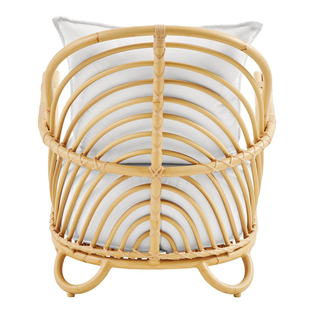 Charlottenborg Outdoor Lounge Chair - Waterproof & Durable Patio Furniture for Poolside, Garden, and Backyard Relaxation
