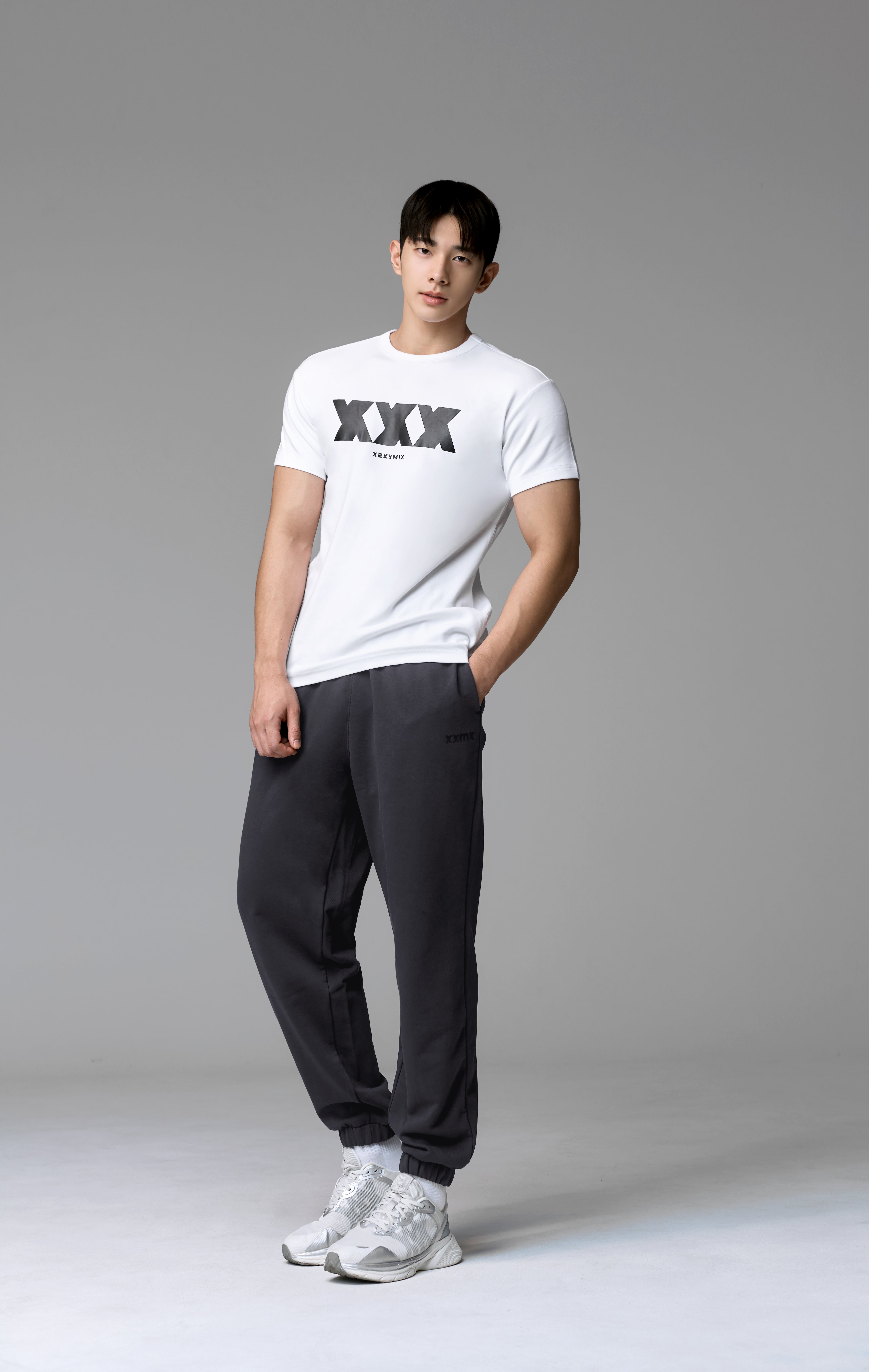 Small Letter Sweater Jogger Pants - Cozy Casual Loungewear for Women & Men | Perfect for Home, Yoga, and Streetwear Fashion