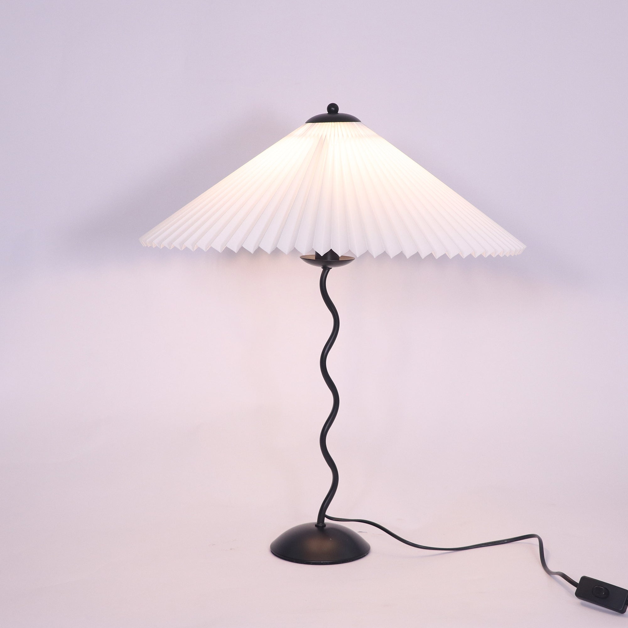 Squiggle Table Lamp - Modern LED Desk Light for Home Office, Bedroom & Living Room - Stylish Nightstand Lighting for Reading & Decor