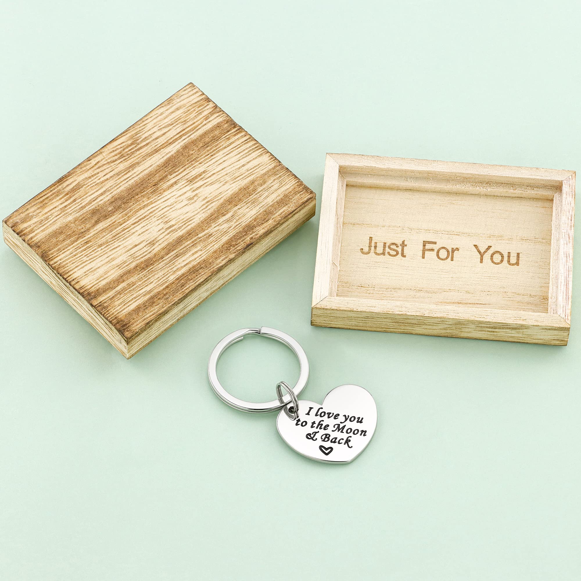 Inspirational Keychain for Women - Thoughtful Birthday Gifts for Sister, Brother, BFF & Mom | Motivational Jewelry Accessory for Daily Encouragement & Special Occasions