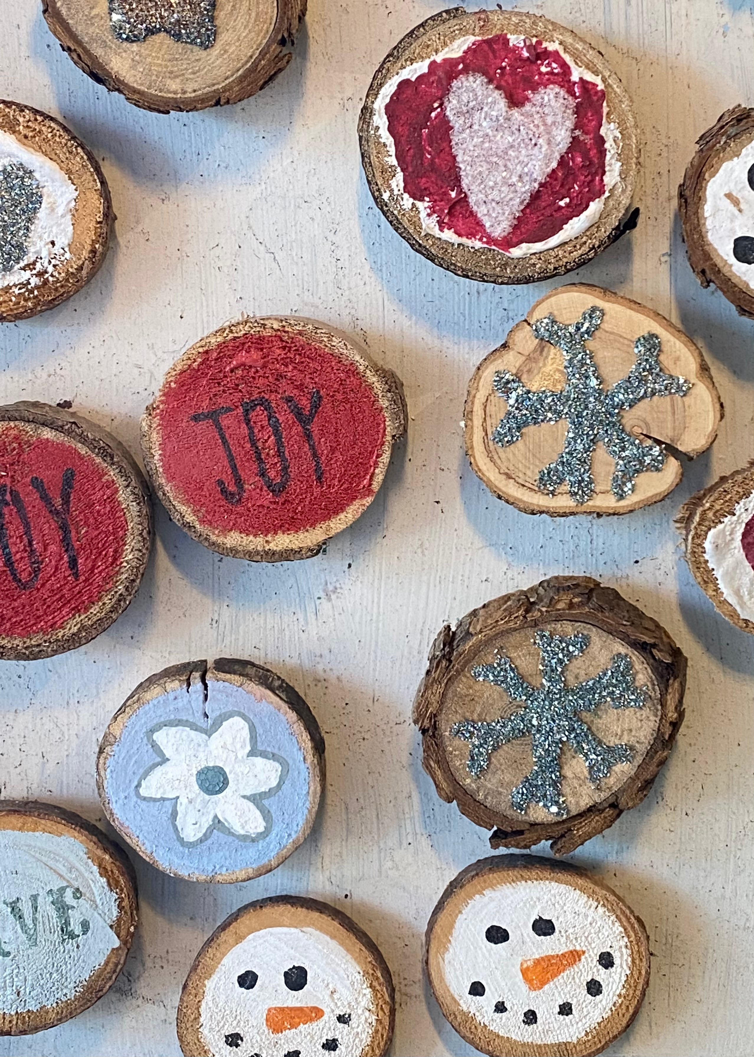 Natural Wood Slice Magnets for Refrigerator - Rustic DIY Home Decor, Craft Projects & Office Organization - Perfect for Fridge Notes, Photos & Memos
