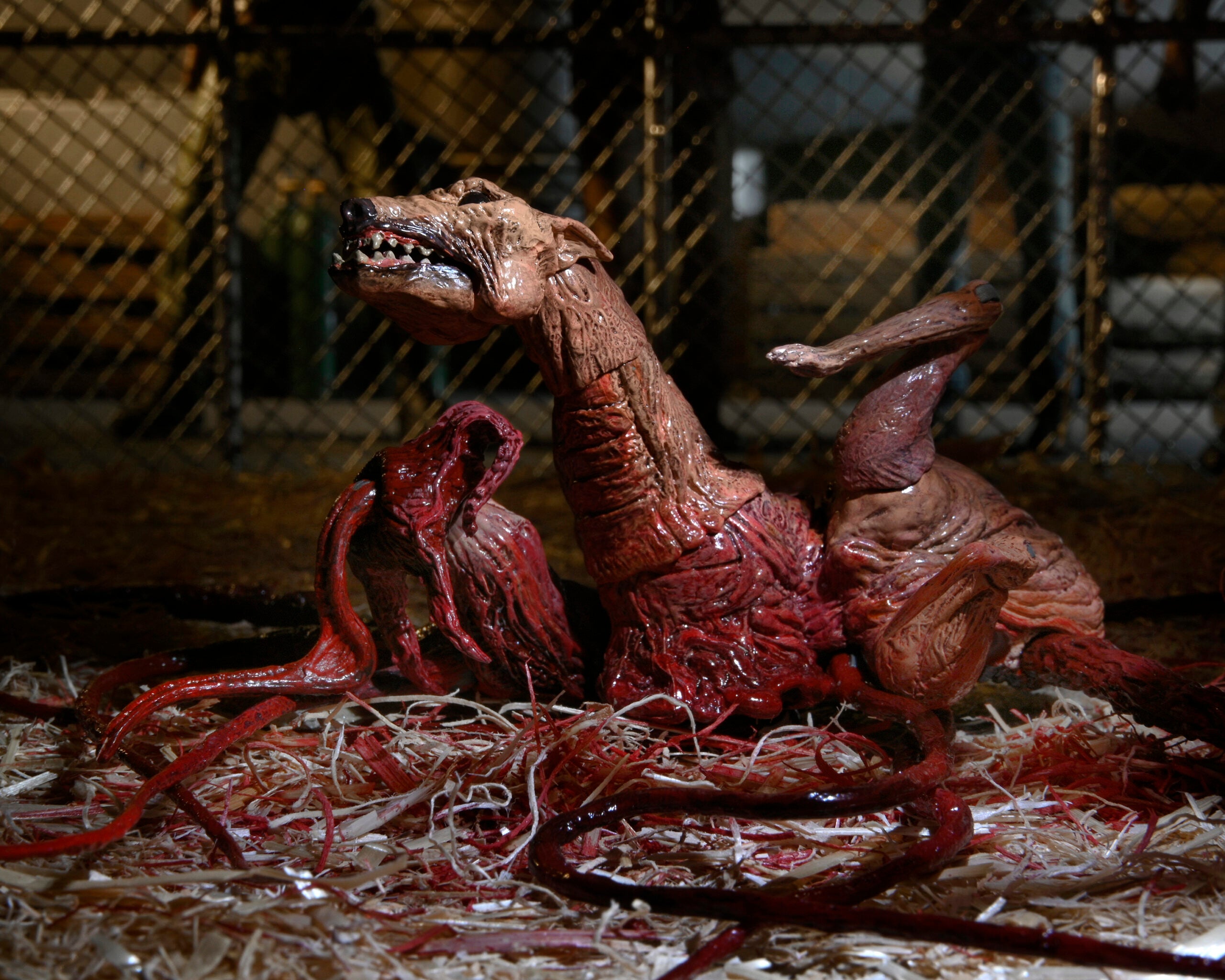 The Thing Ultimate Dog Creature Set - Halloween Pet Costume for Dogs, Scary Movie-Inspired Outfit - Perfect for Cosplay, Horror Parties & Pet Parades