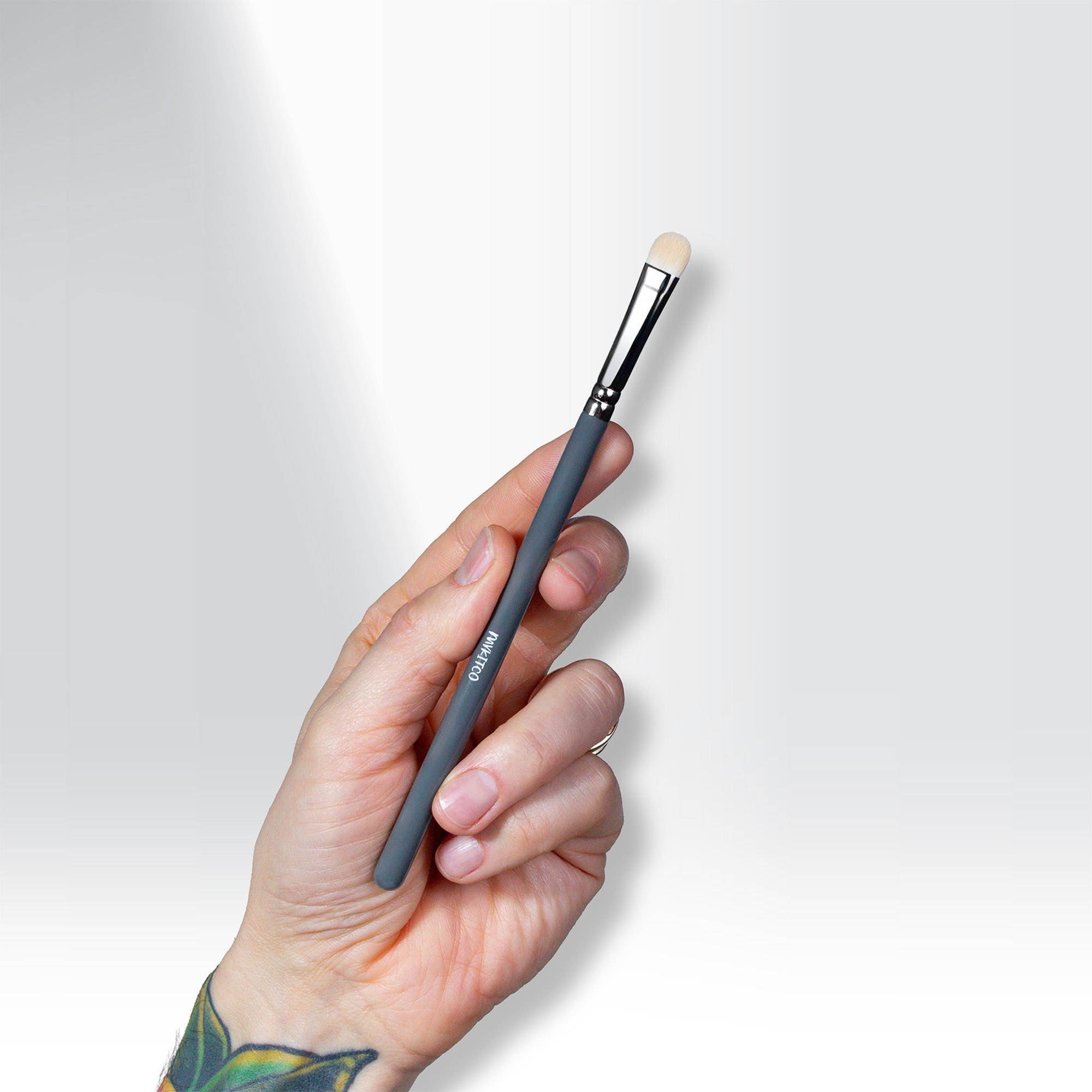 201 MY Smoothing Shadow - Long Lasting Matte Eyeshadow for Everyday Wear, Perfect for Office, Party & Special Occasions