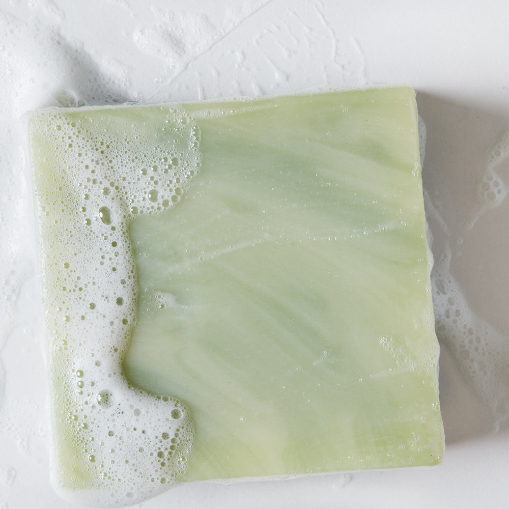 Organic Lavender Lime Handmade Soap Bar - Natural Moisturizing & Aromatherapy for Relaxation - Perfect for Spa, Bath & Gift Sets