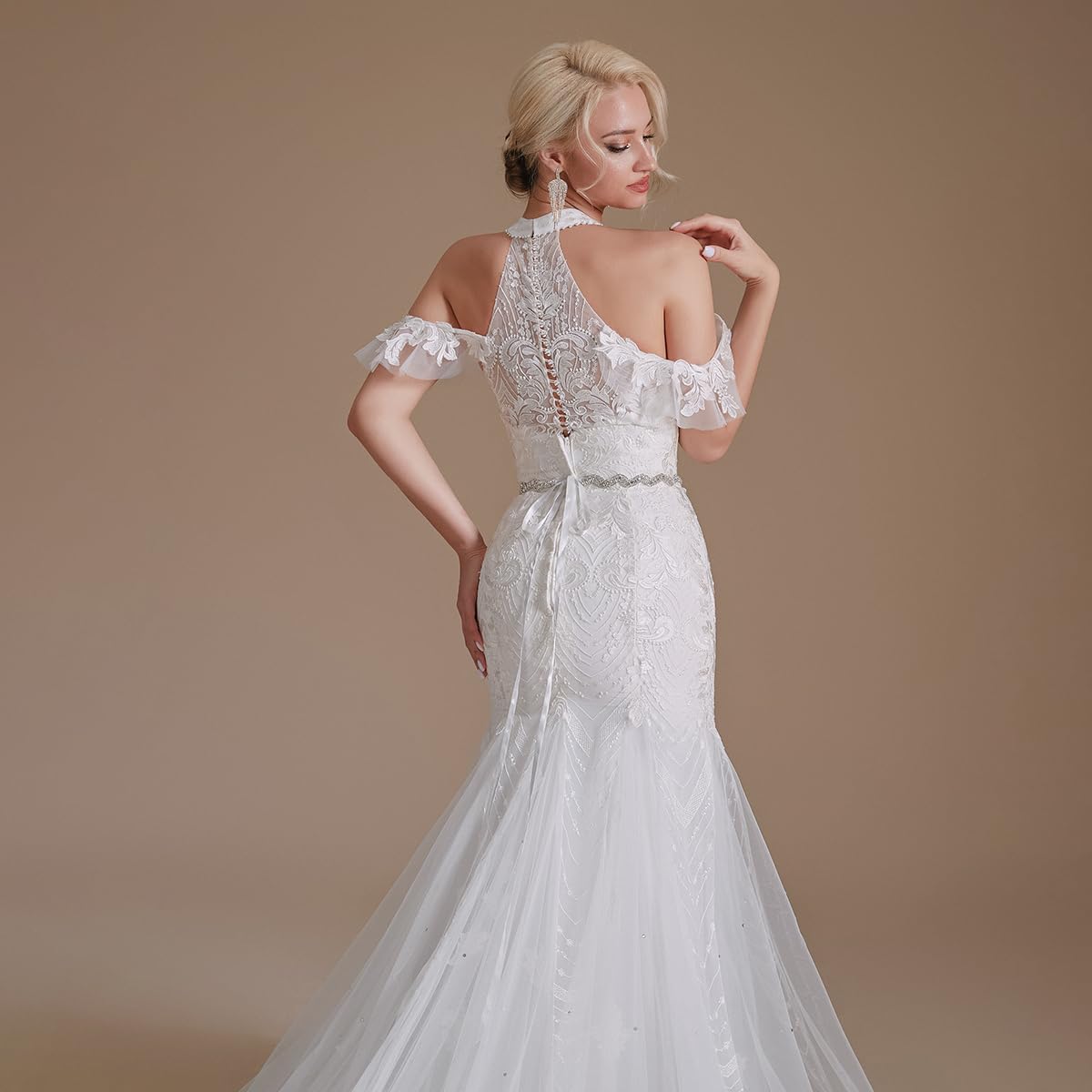 2022 Elegant Lace Appliques Chiffon Wedding Dress for Bride - Long Sleeves Beach Bridal Gown | Perfect for Beach Weddings, Outdoor Ceremonies & Romantic Photos