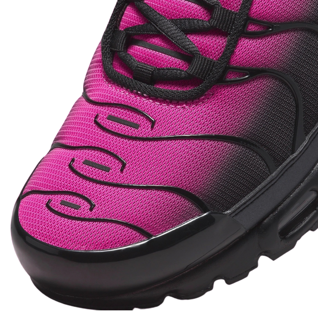 Nike Air Max Plus Men's Running Shoes - Black, Metallic Silver & Pink | Comfortable Cushioning for Jogging, Gym & Casual Wear