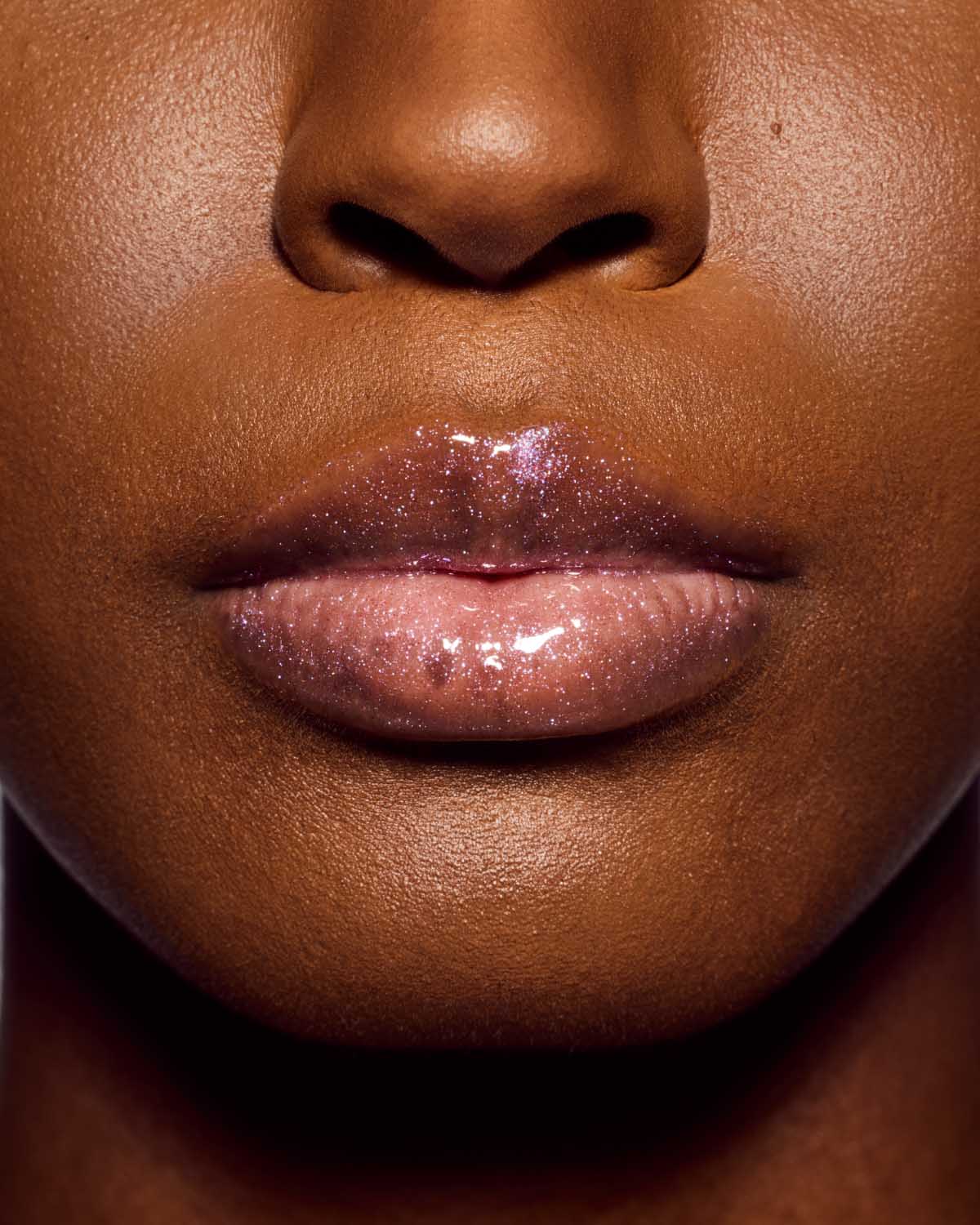 Fenty Beauty Gloss Bomb Universal Lip Luminizer - Grape Splash Shade | Hydrating, Non-Sticky Lip Gloss for All Skin Tones | Perfect for Everyday Wear & Night Out Makeup