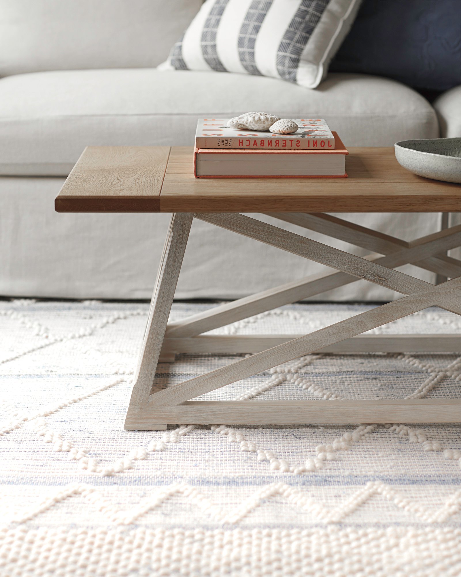 Stylish Finley Two-Tone Coastal Coffee Table - Modern Living Room Furniture for Beach House & Coastal Decor