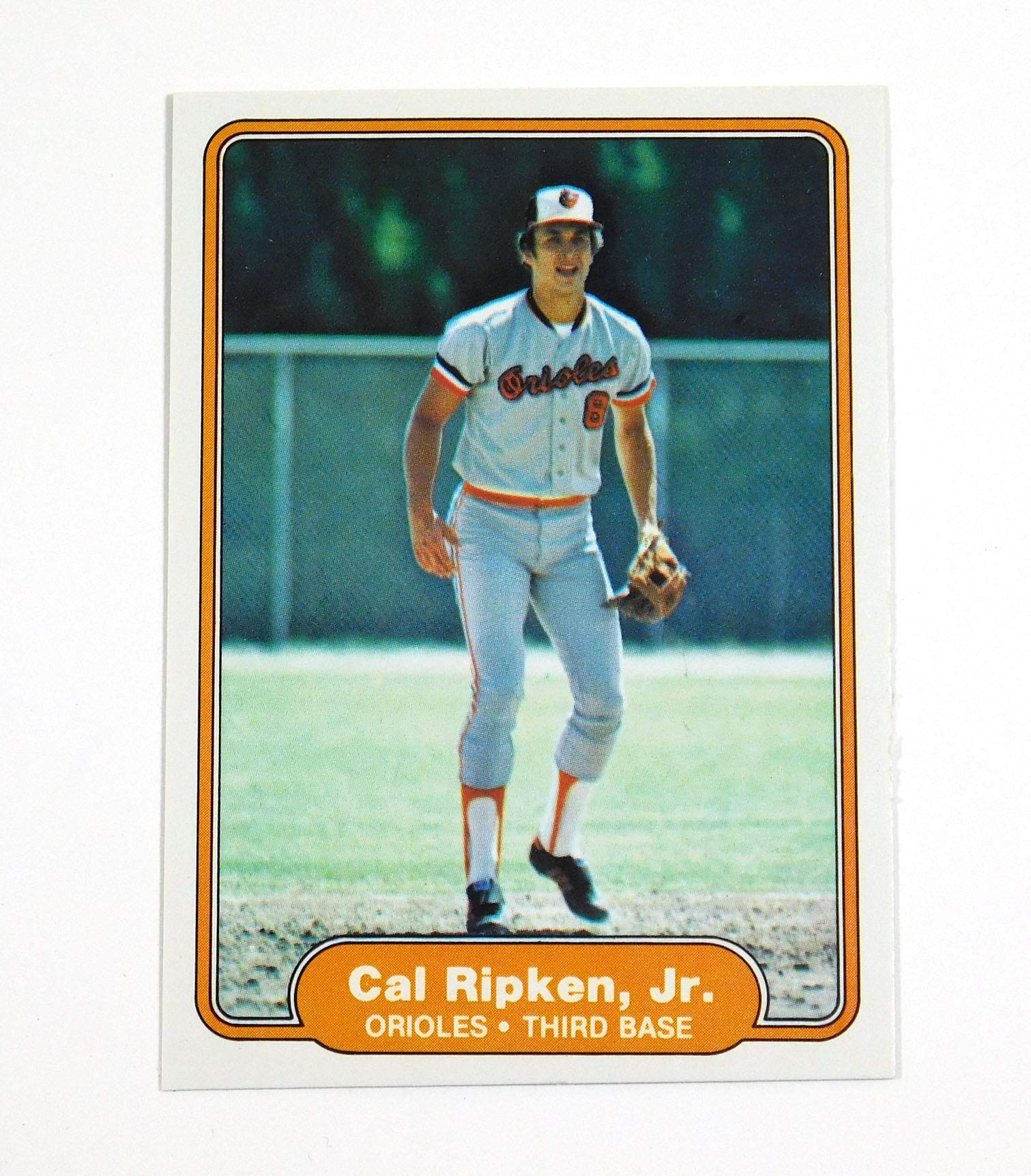 1982 Fleer Baseball Complete Set 660 Cards - Cal Ripken Jr. Rookie Card - Near Mint/Mint Condition - Perfect for Collectors, Sports Memorabilia Enthusiasts & Baseball Fans