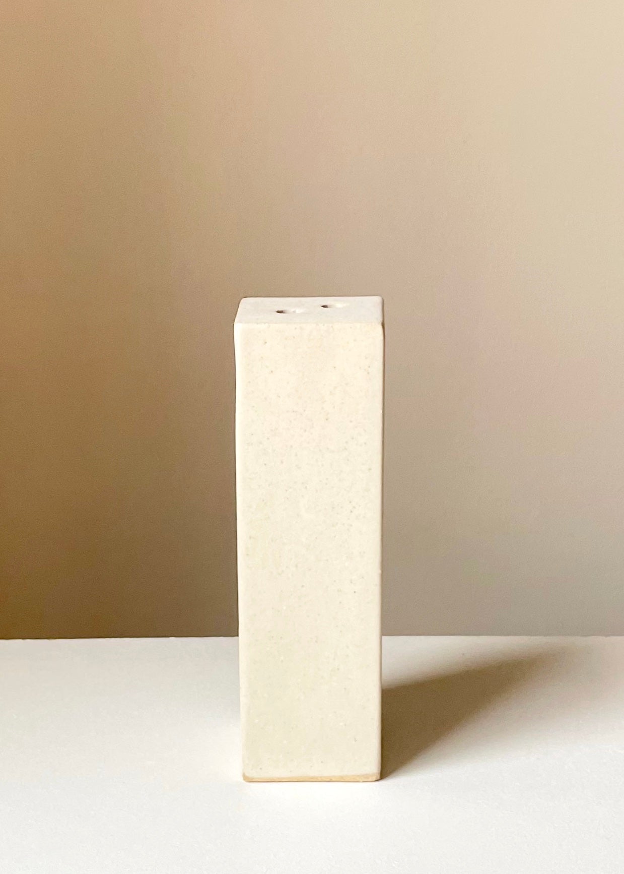 Viki Weiland Block Vase - Modern Geometric Glass Vase for Home Decor, Wedding Centerpieces & Office Tabletop Arrangements