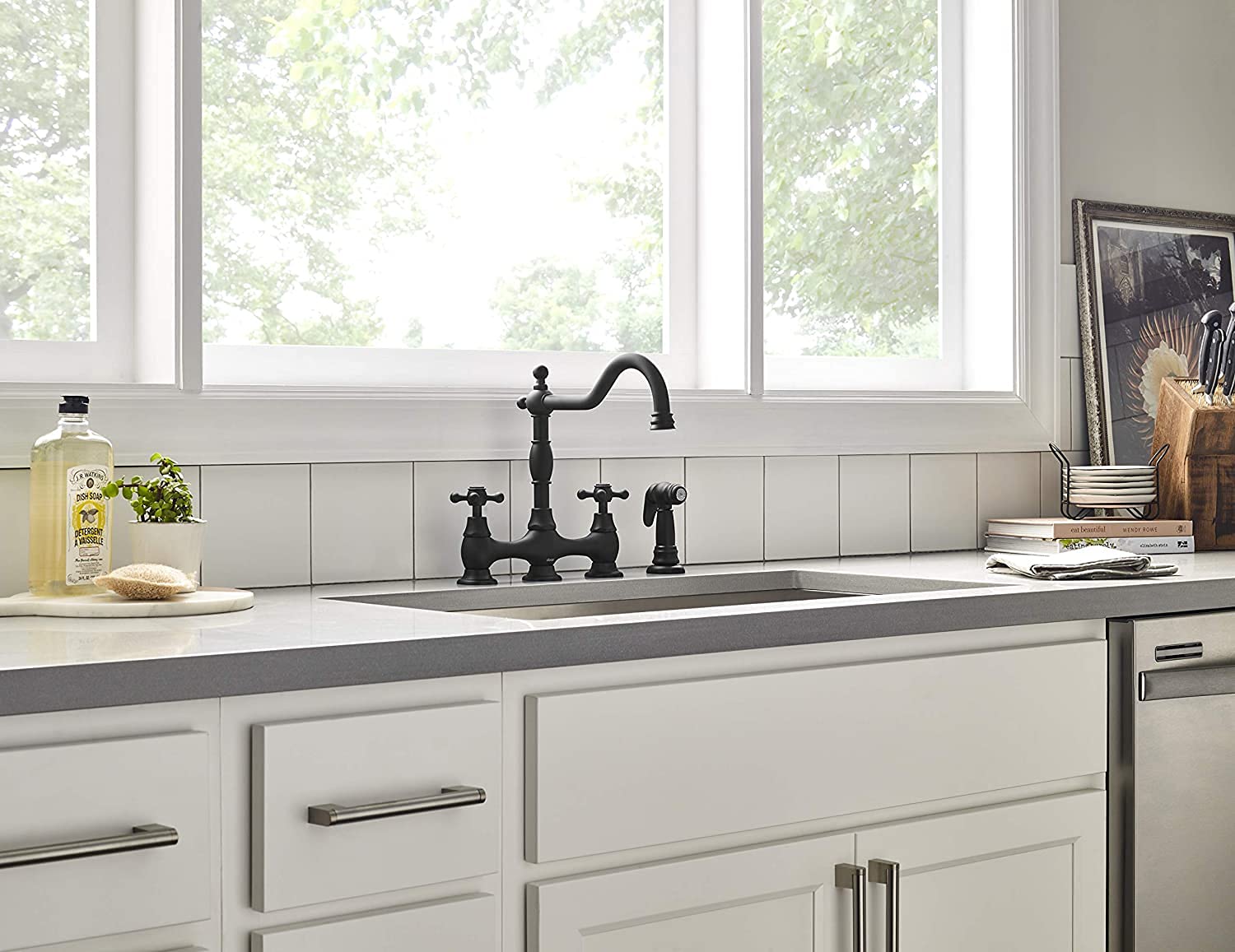 Gerber D404457BS Satin Black Kitchen Faucet - Modern Pull-Down Sprayer for Sink, Perfect for Home & Restaurant Use