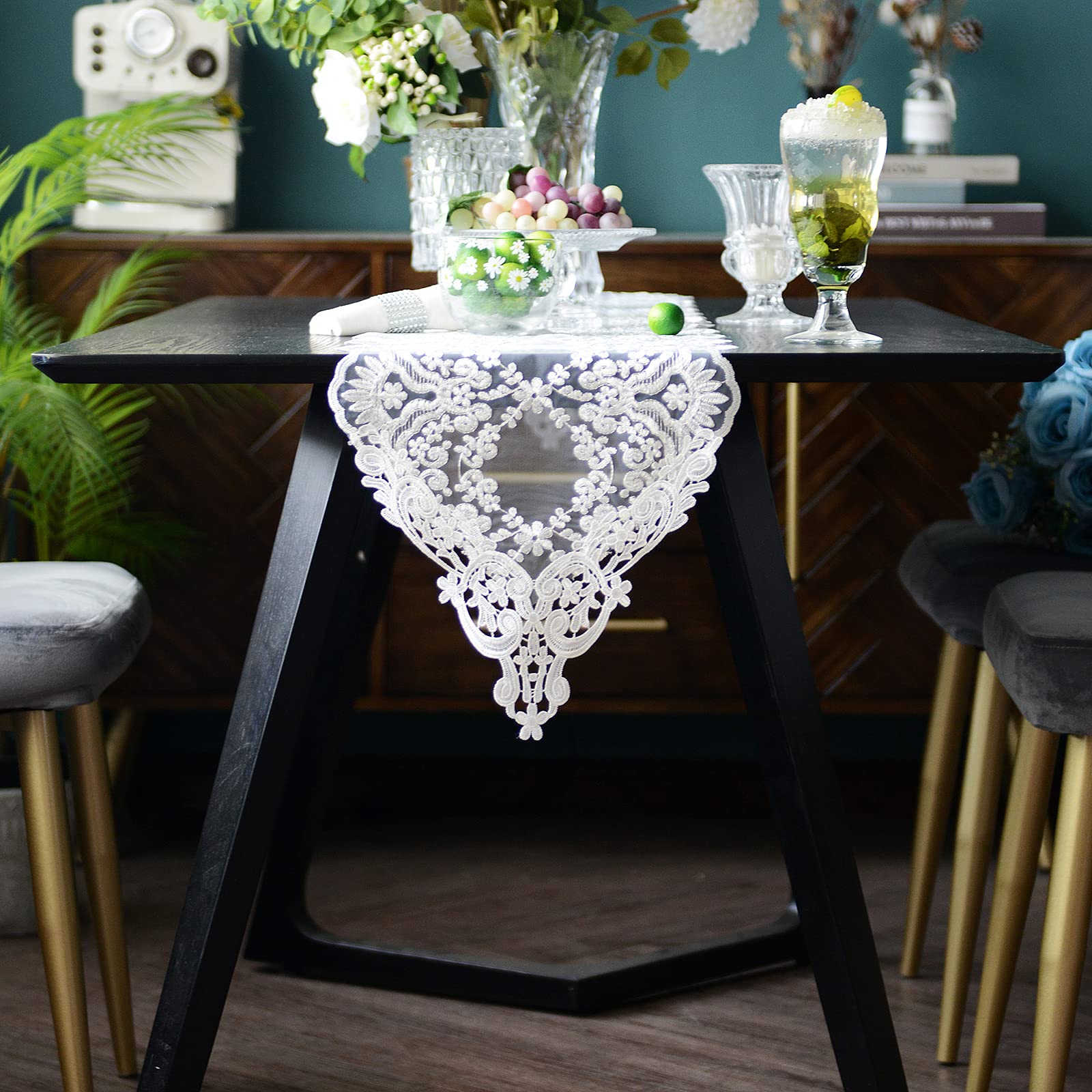SUTAVIA Lace Table Runner 12