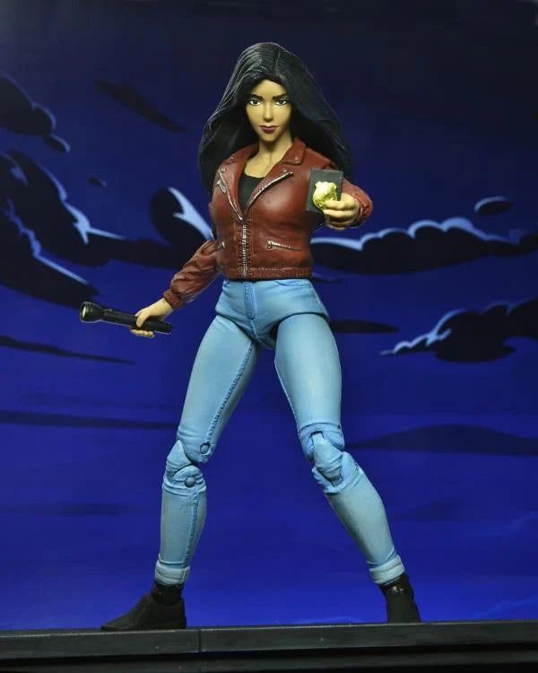 Disney Gargoyles Ultimate Elisa Maza Action Figure - Collectible Toy for Fans, Perfect for Display & Play | Gifts for Disney Collectors & Gargoyles Lovers