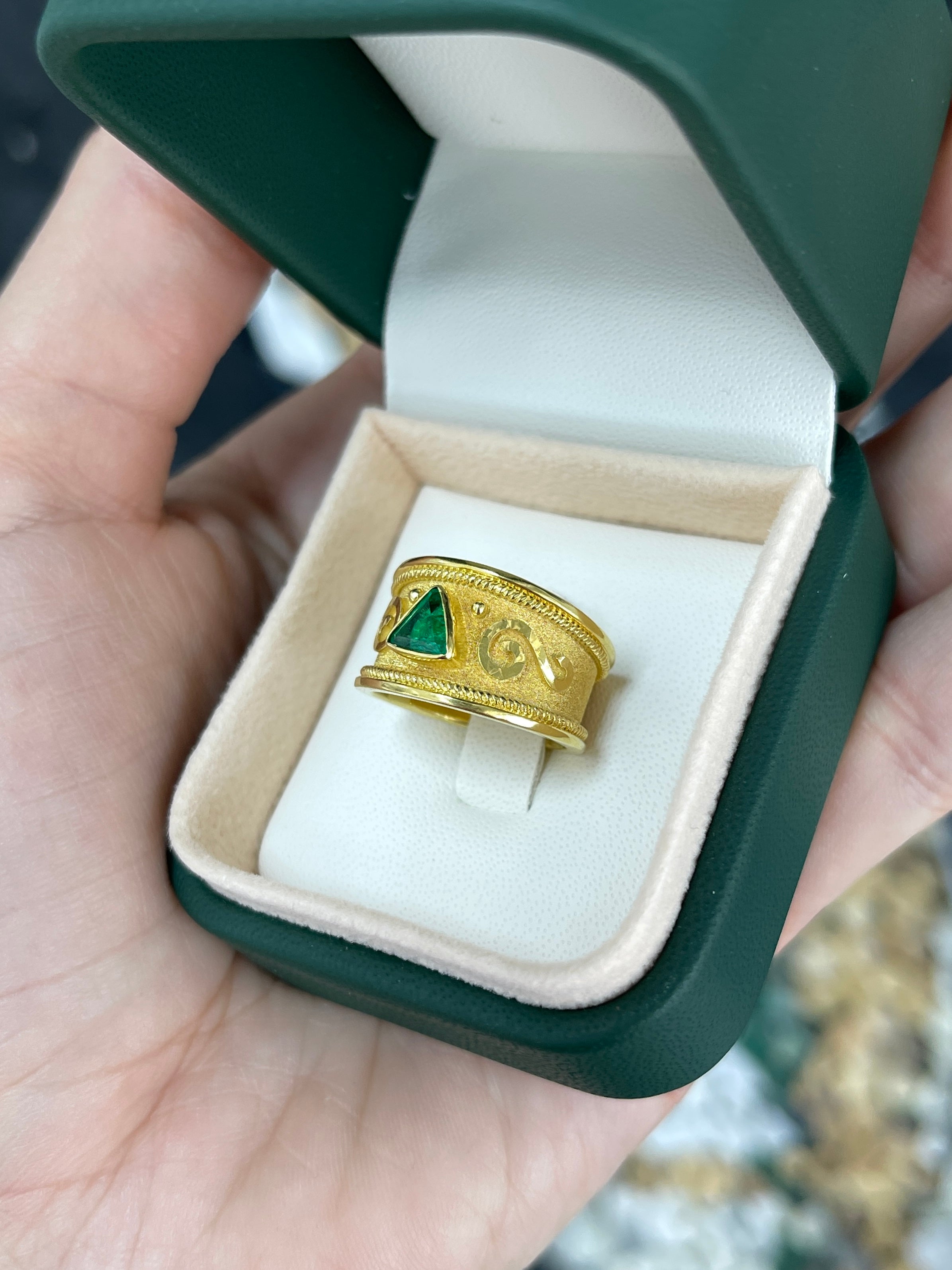 18K Gold Byzantine Trillion Cut Emerald Solitaire Ring - Size 6 - Elegant Wedding, Engagement & Anniversary Jewelry Gift for Women