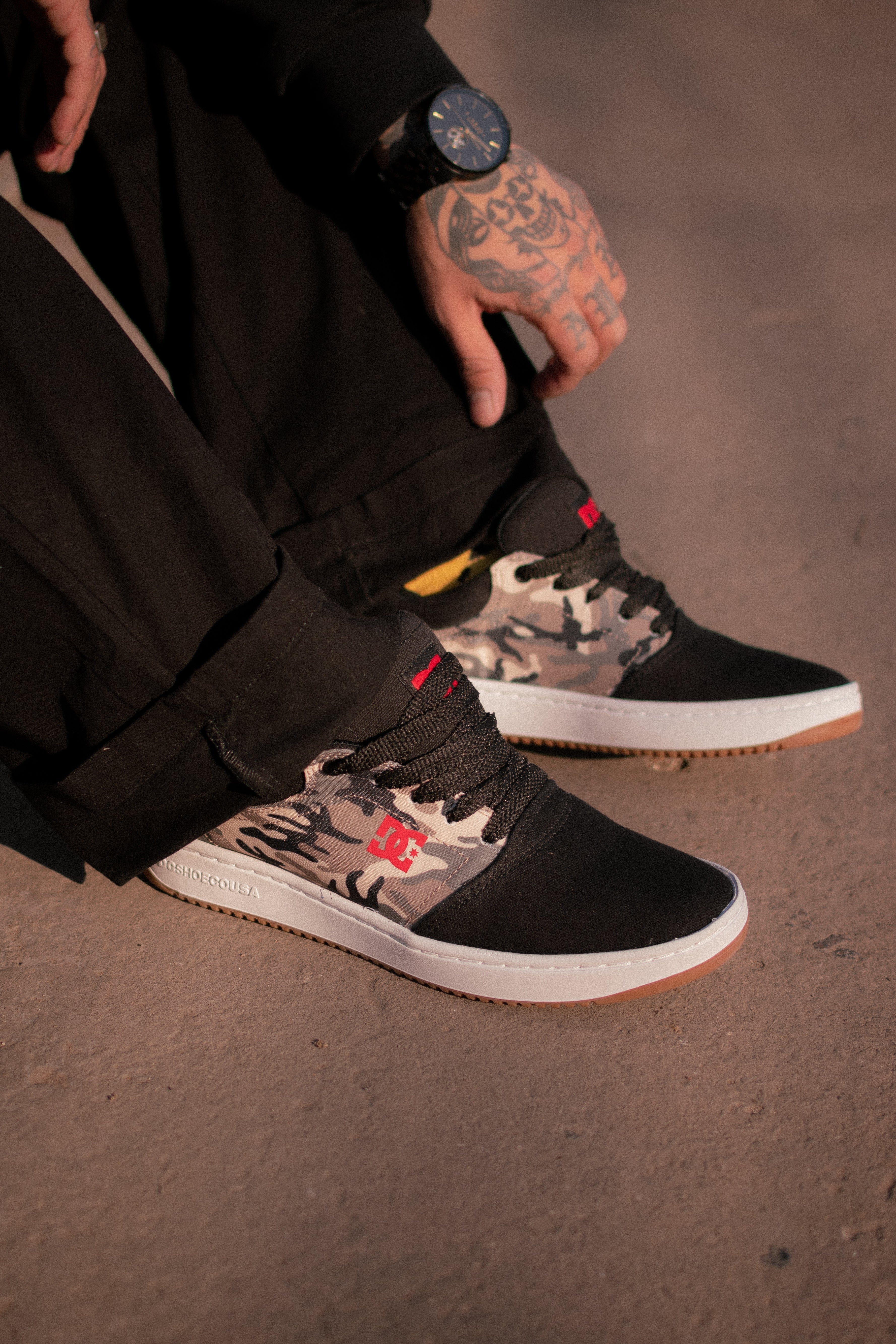 DC Crisis TX SS Skate Shoes for Men - Lightweight & Durable Sneakers for Skateboarding, Streetwear, and Casual Wear