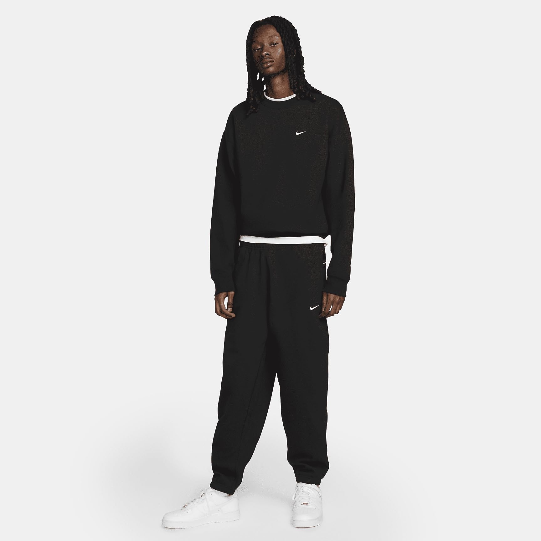 Nike Solo Swoosh Men's Fleece Sweatpants - Soft Comfortable Joggers for Casual Wear & Lounge (Black/White, Large) - Perfect for Gym, Running, and Everyday Relaxation