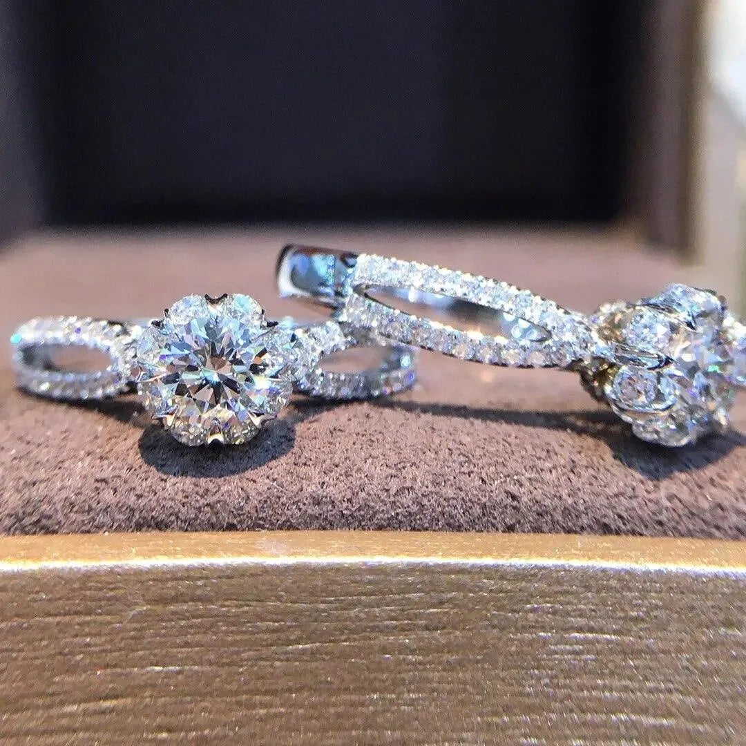 18K Gold Natural Diamond Ring - Classic Elegant Gemstone Jewelry for Women | Perfect for Weddings, Parties & Special Occasions | Trendy Fine Jewelry 2023