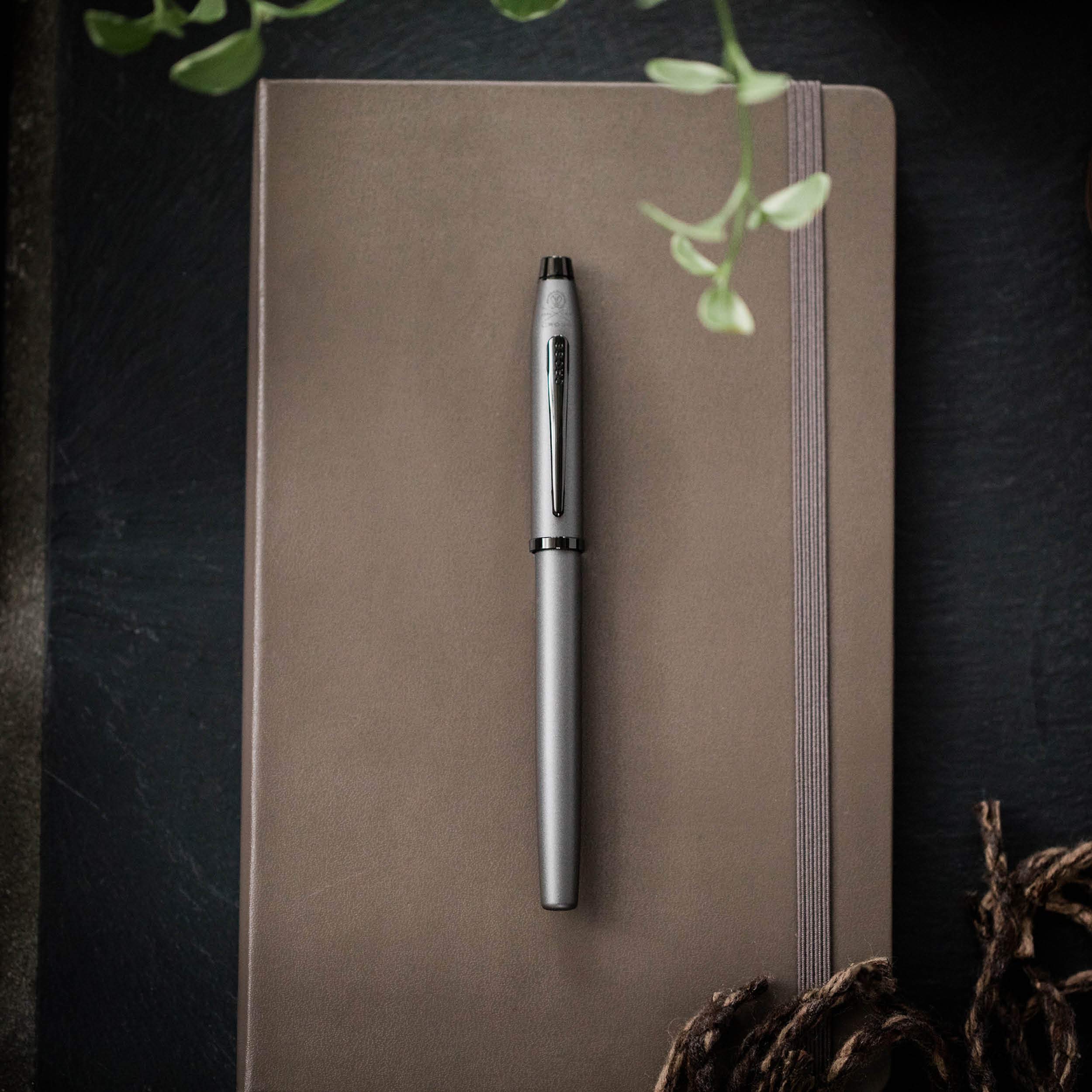 Cross Century II Refillable Fountain Pen with Fine Nib - Premium Medalist Chrome Finish - Elegant Writing Instrument for Professionals & Students - Includes Luxury Gift Box - Perfect for Office, School & Special Occasions