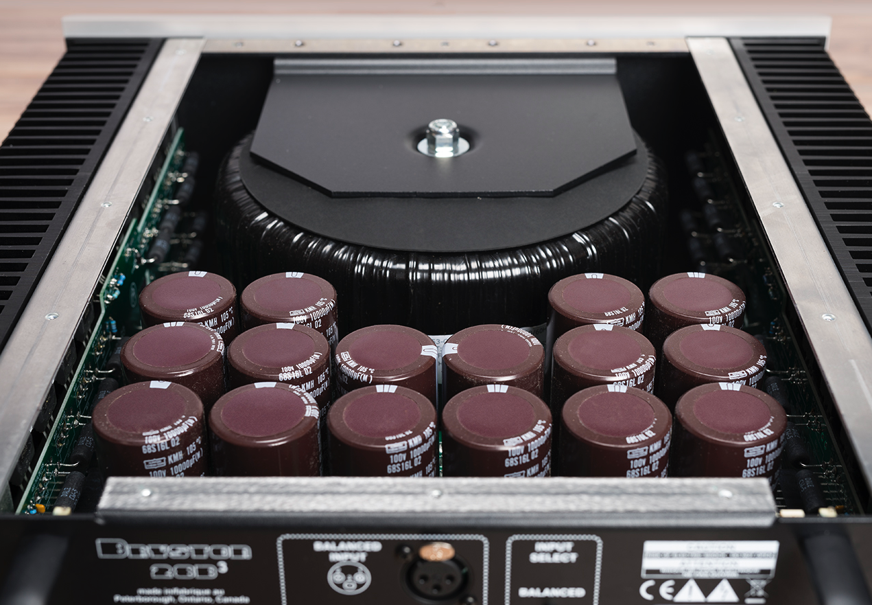 Bryston 28B³ Mono Block Power Amplifier - High-End Audio Equipment for Home Theater & Stereo Systems - Perfect for Audiophiles & Professional Studios