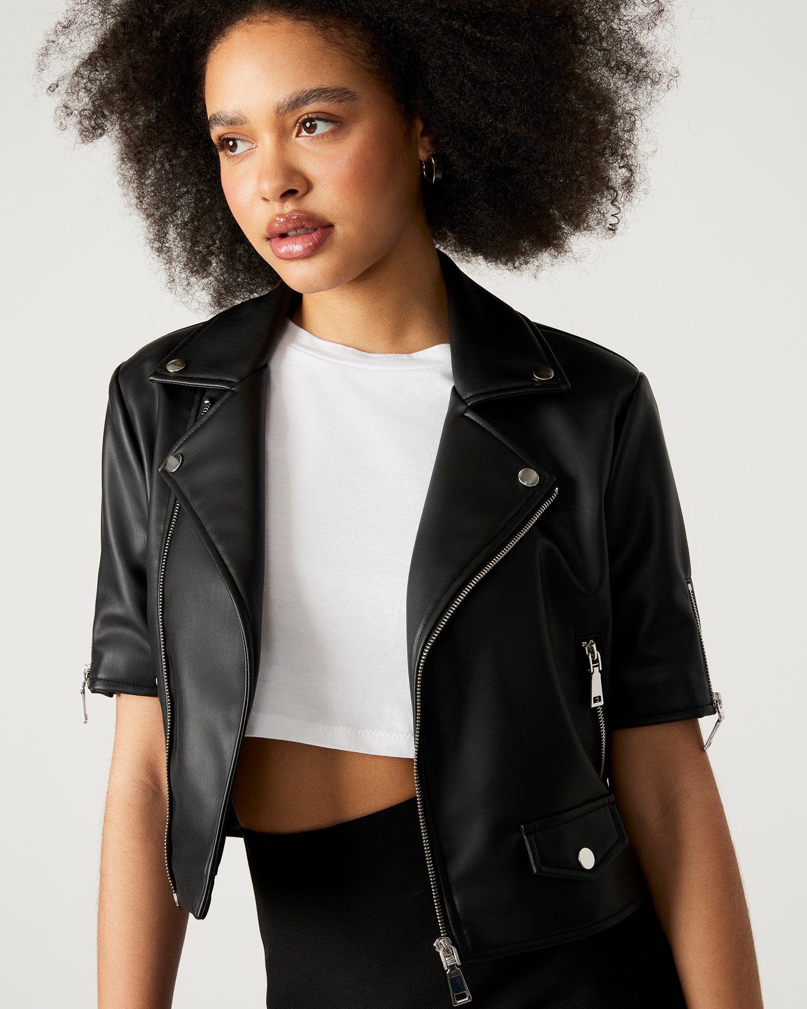 AILEE BLACK JACKET - Stylish & Comfortable Women's Outerwear for Fall & Winter | Perfect for Casual Outings, Work & Travel