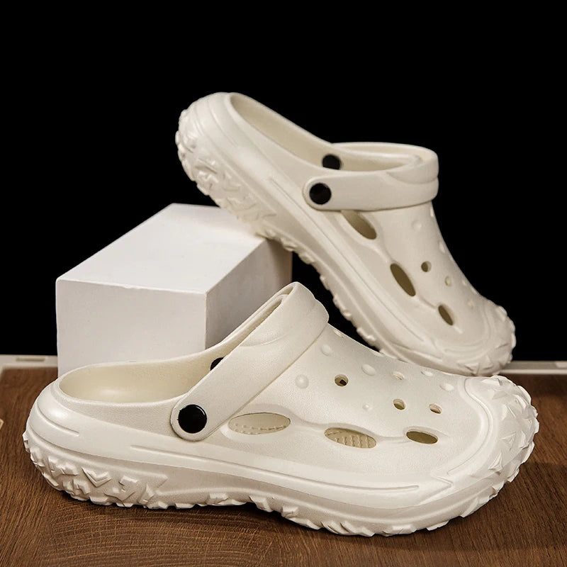 2024 Summer New Men's Outdoor Garden Clogs - Casual Fashion Luxury Sandals with Soft Comfort for Home & Walking - Sizes 39-46 | Perfect for Beach, Poolside, and Backyard Relaxation