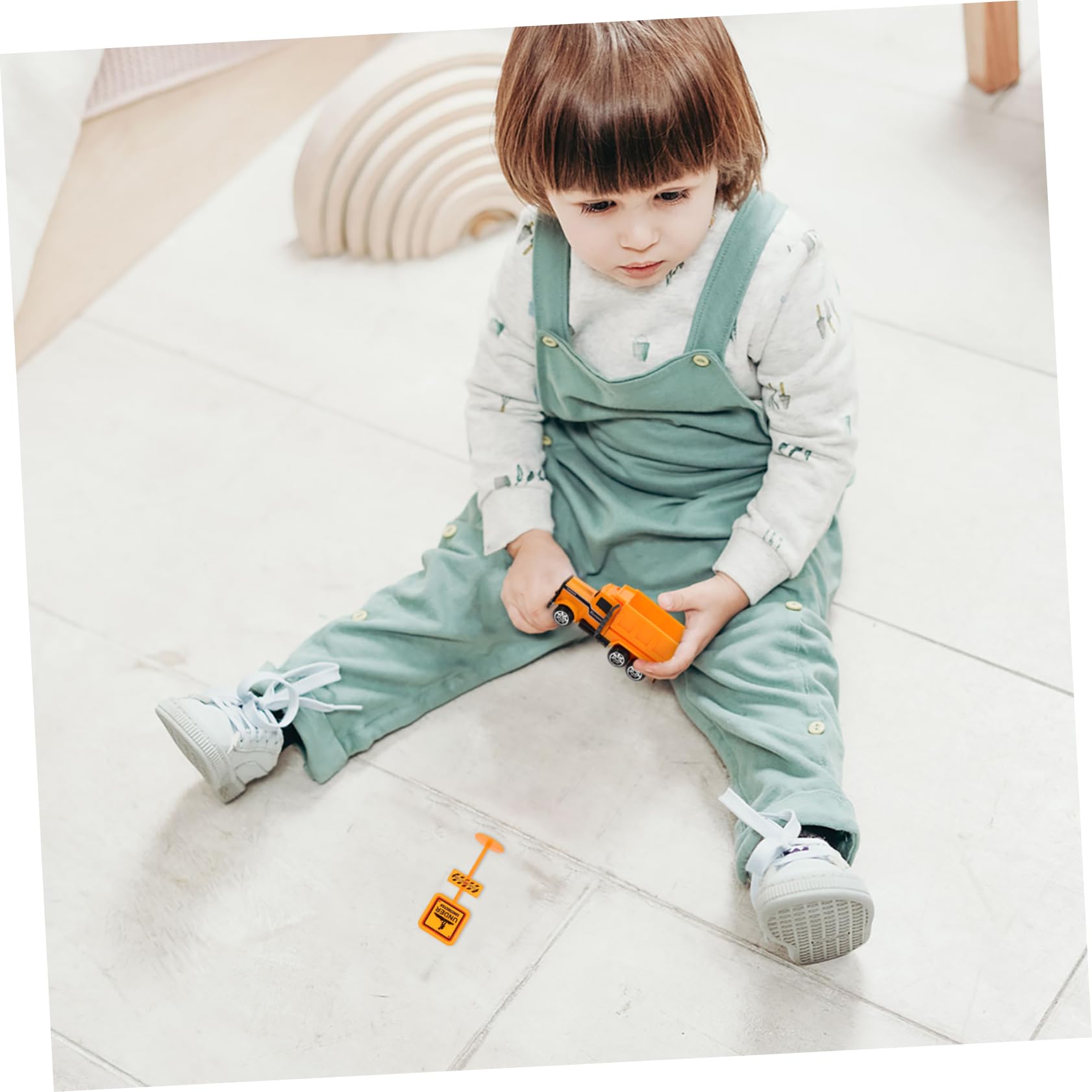 VICASKY 8-Piece Construction Vehicle Toy Set - Engineering Truck Toys, Plastic Building Car Toys for Kids - Perfect for Pretend Play, Construction Themed Parties & Early Learning Development