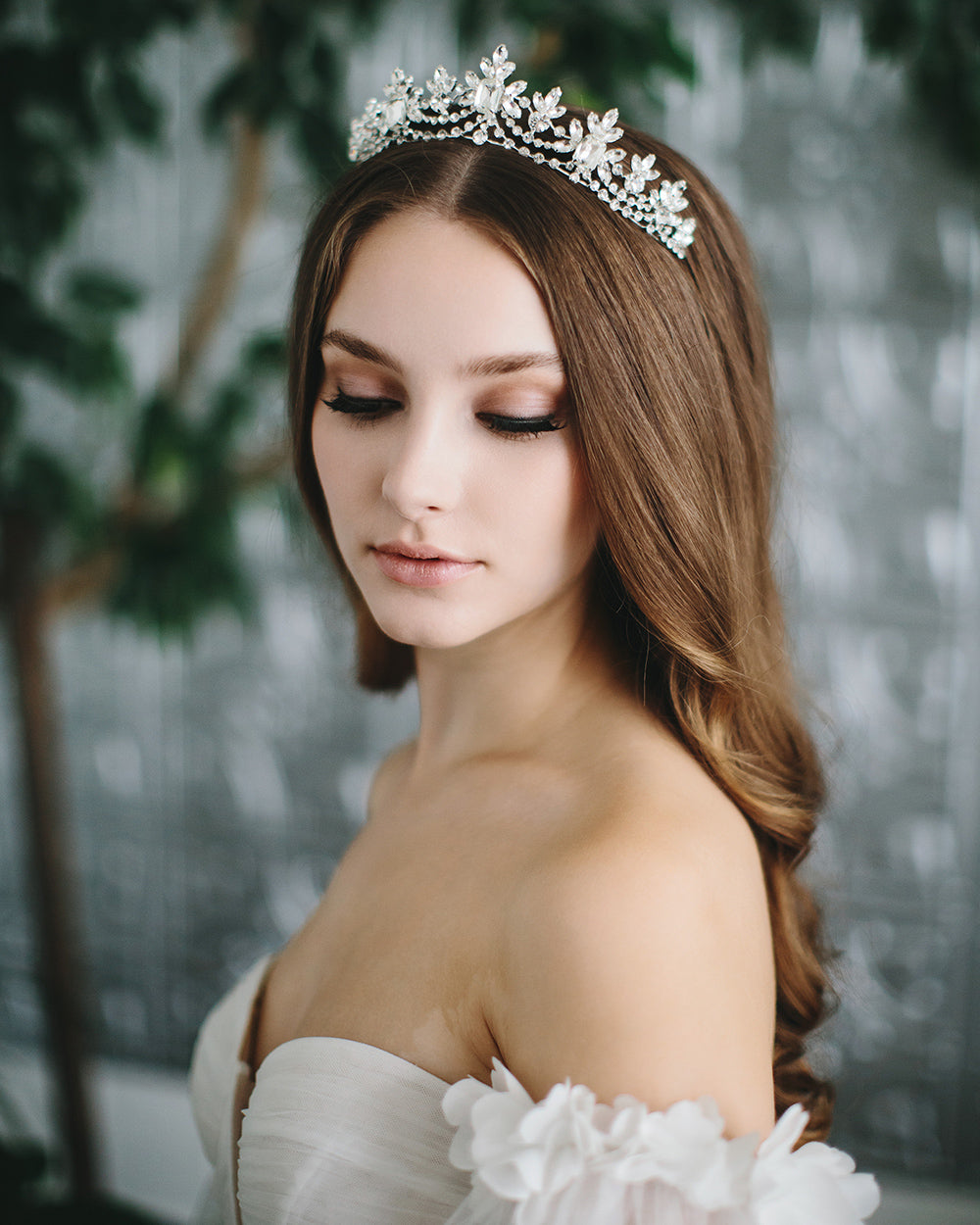 Gabriella Tiara - Elegant Rhinestone Bridal Hairpiece for Weddings, Prom & Special Occasions | Perfect for Brides, Bridesmaids & Formal Events