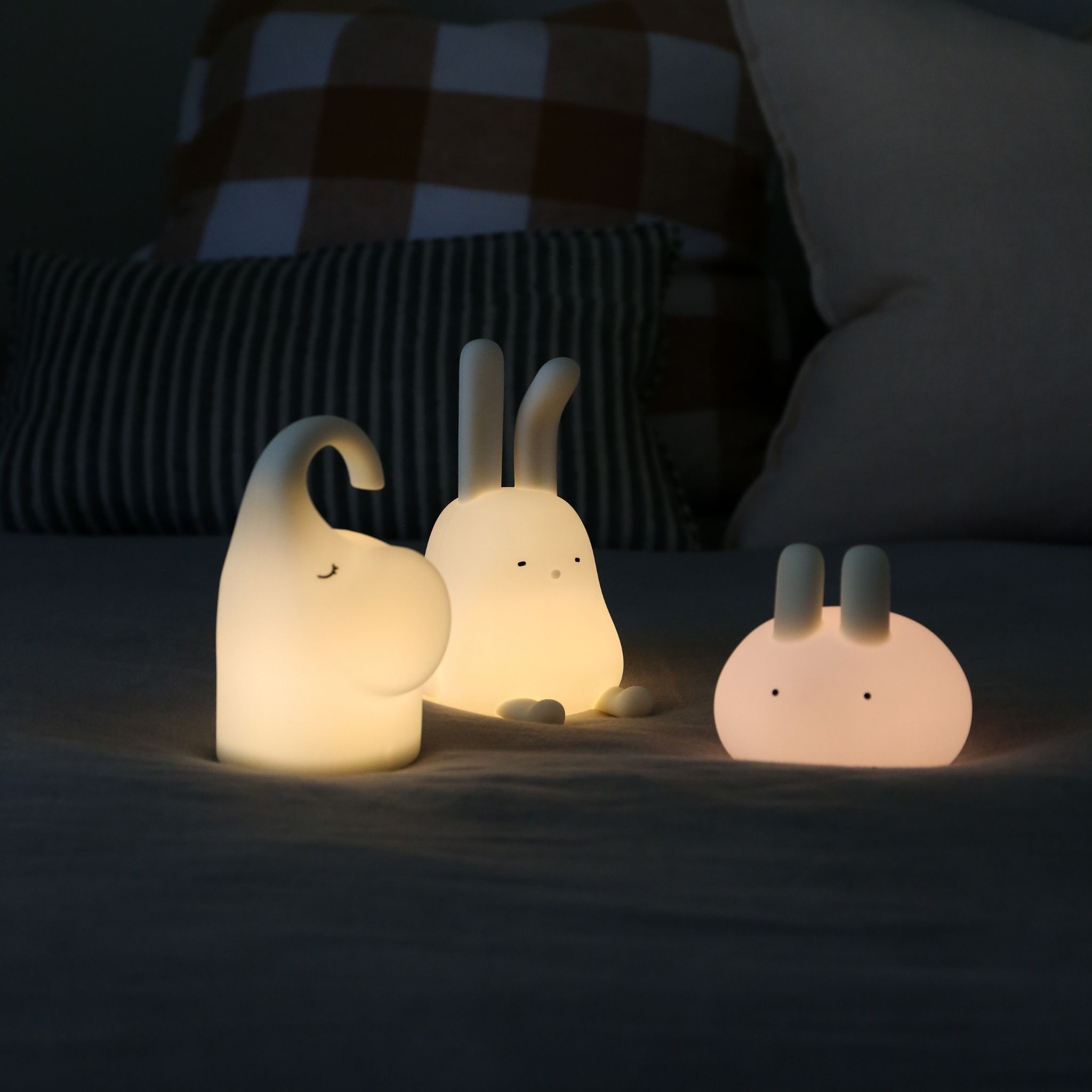 DESIGNSTUFF Bunny Night Light - Soft Glow LED Nursery Lamp for Kids Room, Baby Bedroom Decor, Cute Animal Nightlight for Sleep & Relaxation | Perfect Gift for Newborns & Toddlers