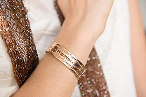 Rose Gold Affirmation Cuff Bracelet - 'I Can Manifest Anything' Inspirational Jewelry for Success & Spiritual Growth | Dainty Rose Gold Bangle for Women | Perfect Motivational Gift for Birthdays, Graduation, Meditation & Daily Wear