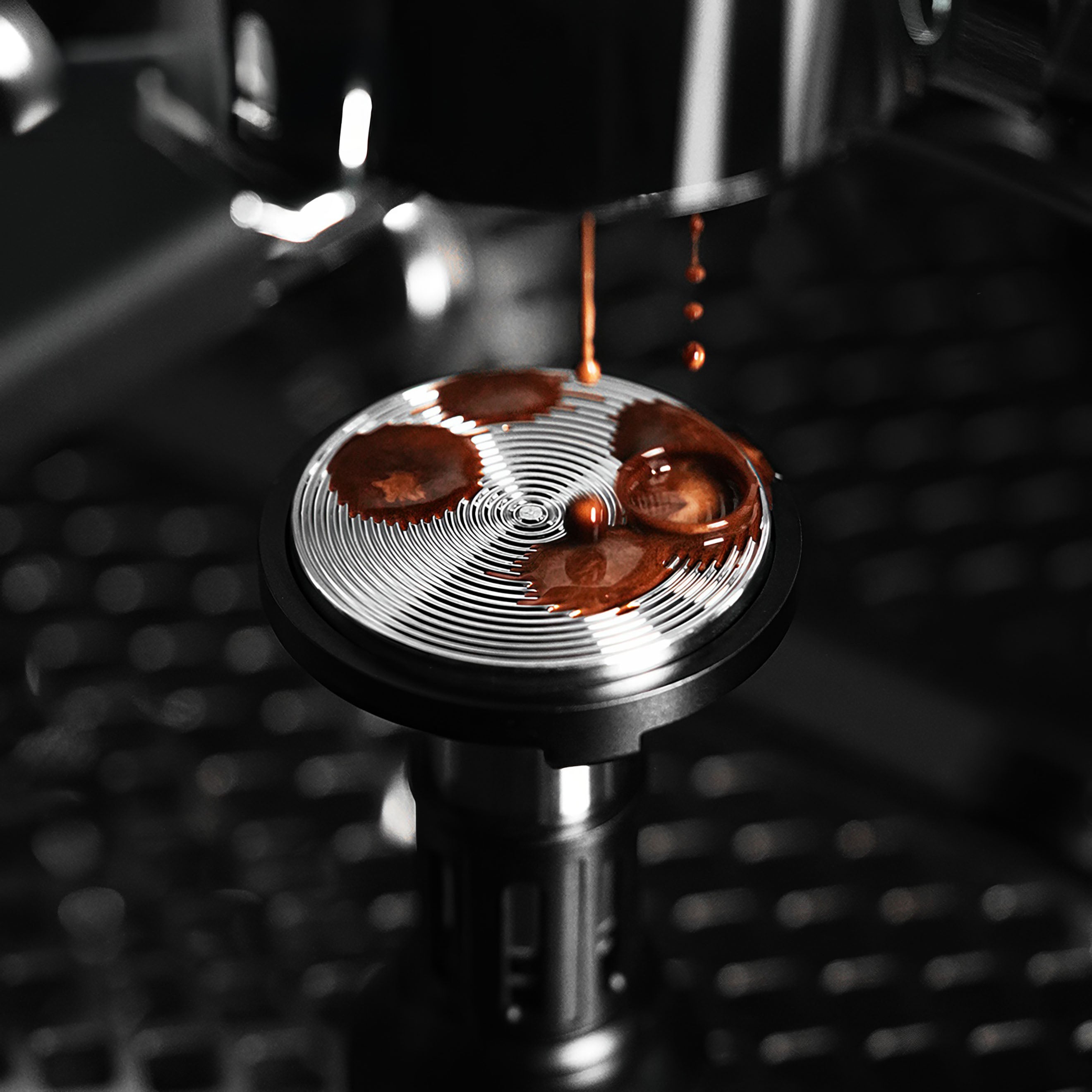 Premium Espresso Tamper - MHW 3BOMBER Professional Coffee Press for Baristas & Home Brewing | Perfect for Espresso Machines & Coffee Shops