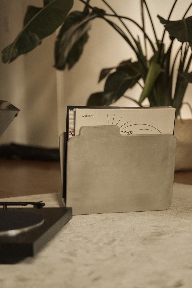 Stylish Doc Magazine Rack by Lyon Beton - Modern Home & Office Organizer for Books, Newspapers & Magazines - Perfect for Living Rooms, Waiting Areas & Workspaces