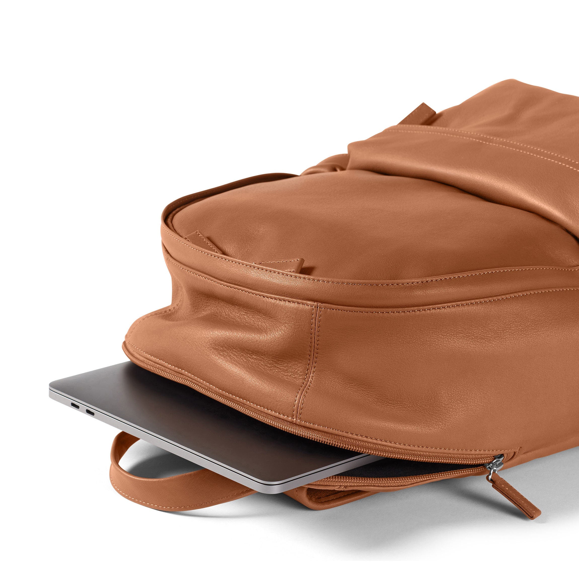 Premium Parker Backpack in Cognac Brown - Stylish & Durable Laptop Backpack for Work, School & Travel - Perfect for Professionals & Students