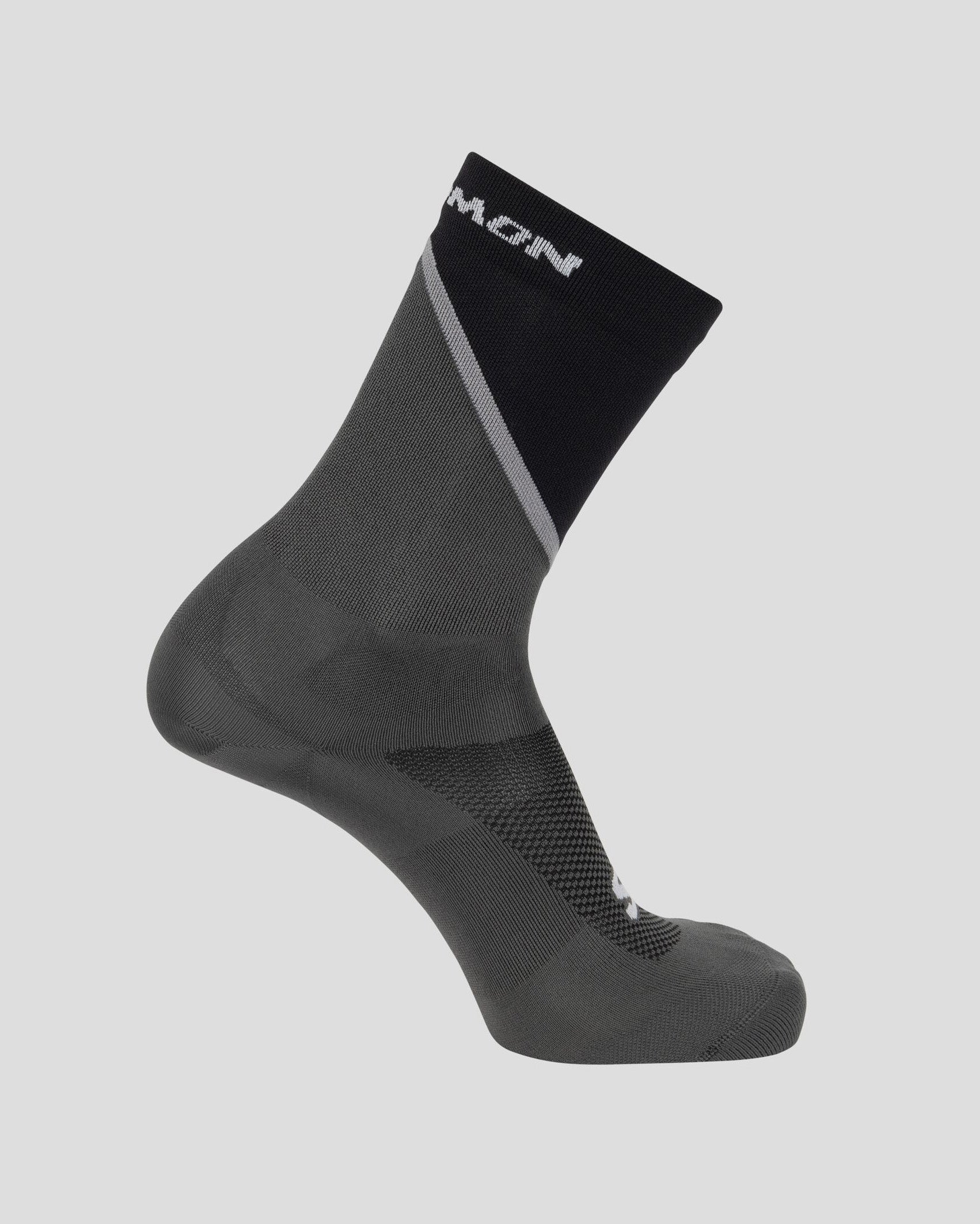 Salomon Pulse Crew Socks - Moisture-Wicking Hiking & Running Socks for Men & Women (Magnet/Black/Monument) - Perfect for Outdoor Adventures & Daily Wear