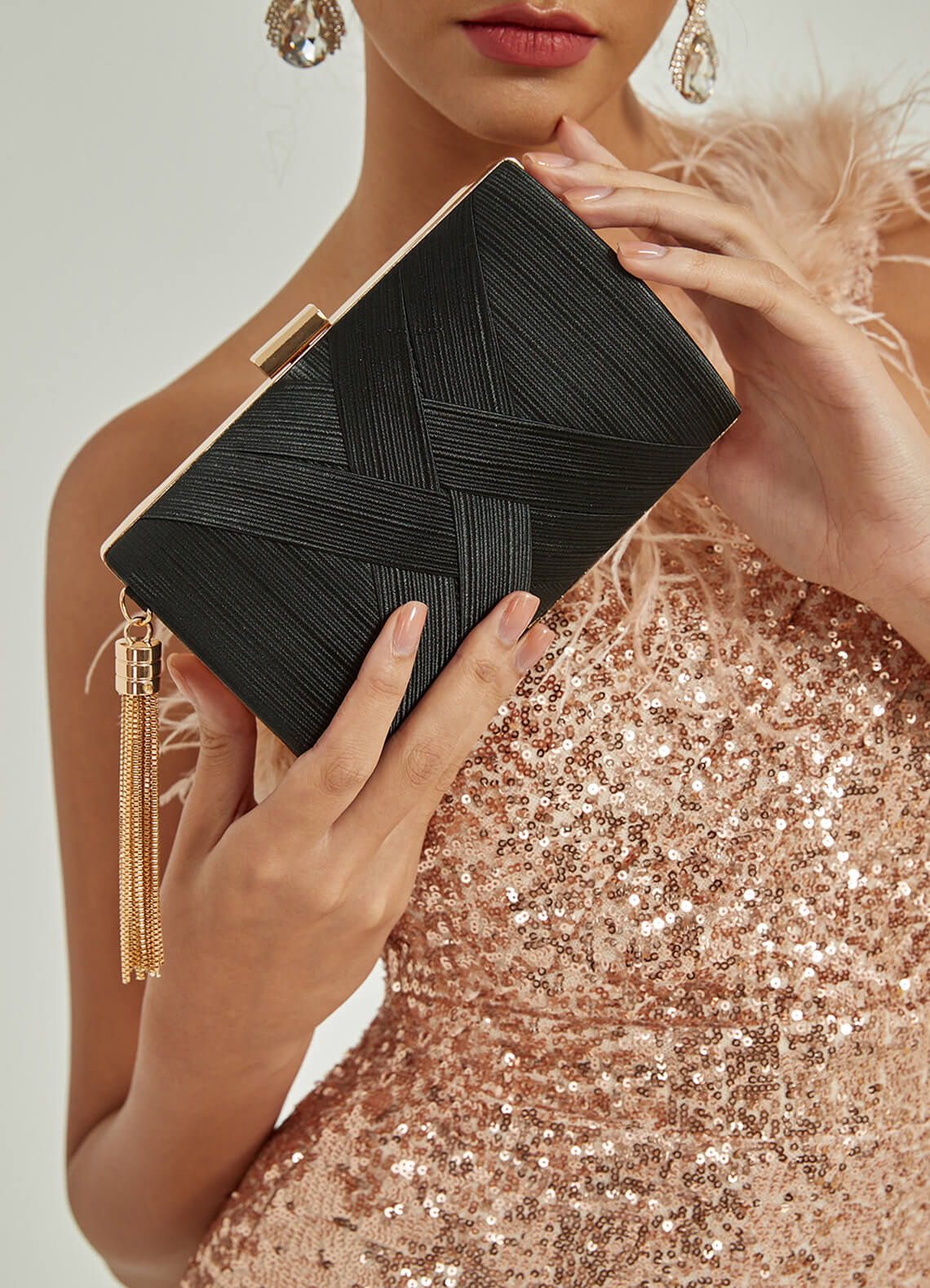 Elegant Black Pleated Evening Clutch Purse for Women - Perfect for Parties, Weddings & Formal Events