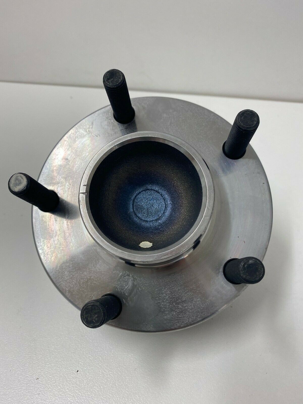 Genuine Holden Commodore VR VS Left Front ABS Hub and Bearing Assembly - Perfect for Smooth Braking & Safe Driving