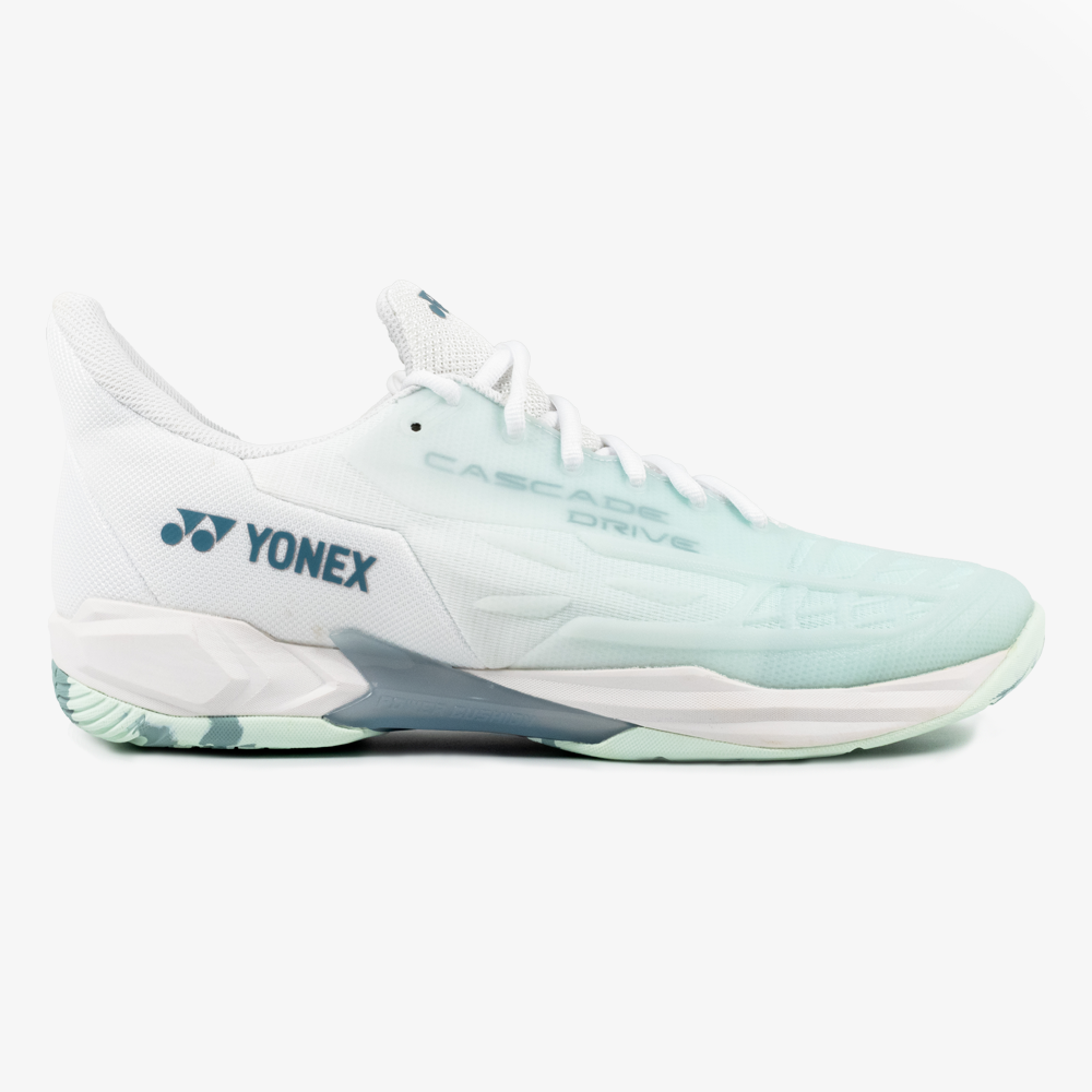 Yonex Cascade Drive 2 Tennis Shoes - White/Green - Lightweight Comfort for Men & Women - Perfect for Court Play & Casual Wear