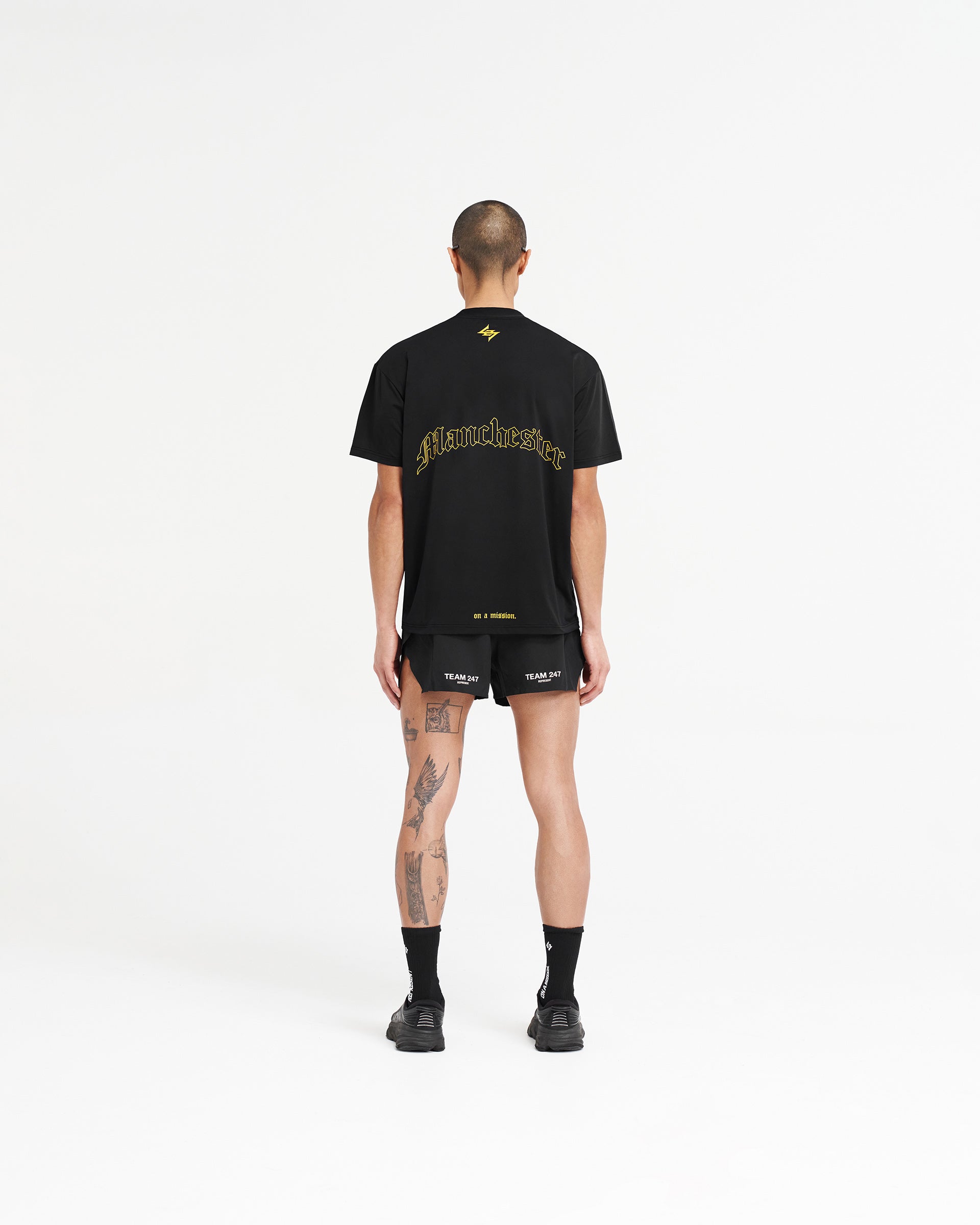 247 Manchester Marathon Oversized T-Shirt - Black | Comfortable Unisex Running Tee for Men & Women - Perfect for Marathons, Gym, and Casual Wear