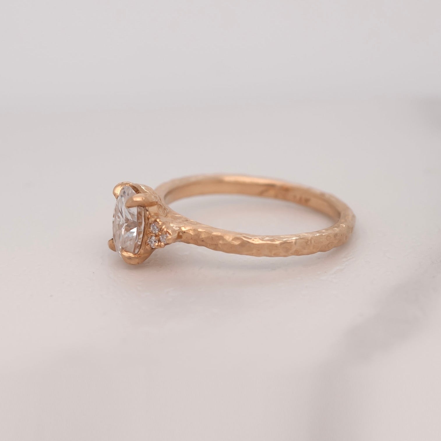 Eloise Gold & Moissanite Ring - Elegant 14K Gold Moissanite Engagement Ring for Women | Perfect for Weddings, Anniversaries & Special Occasions