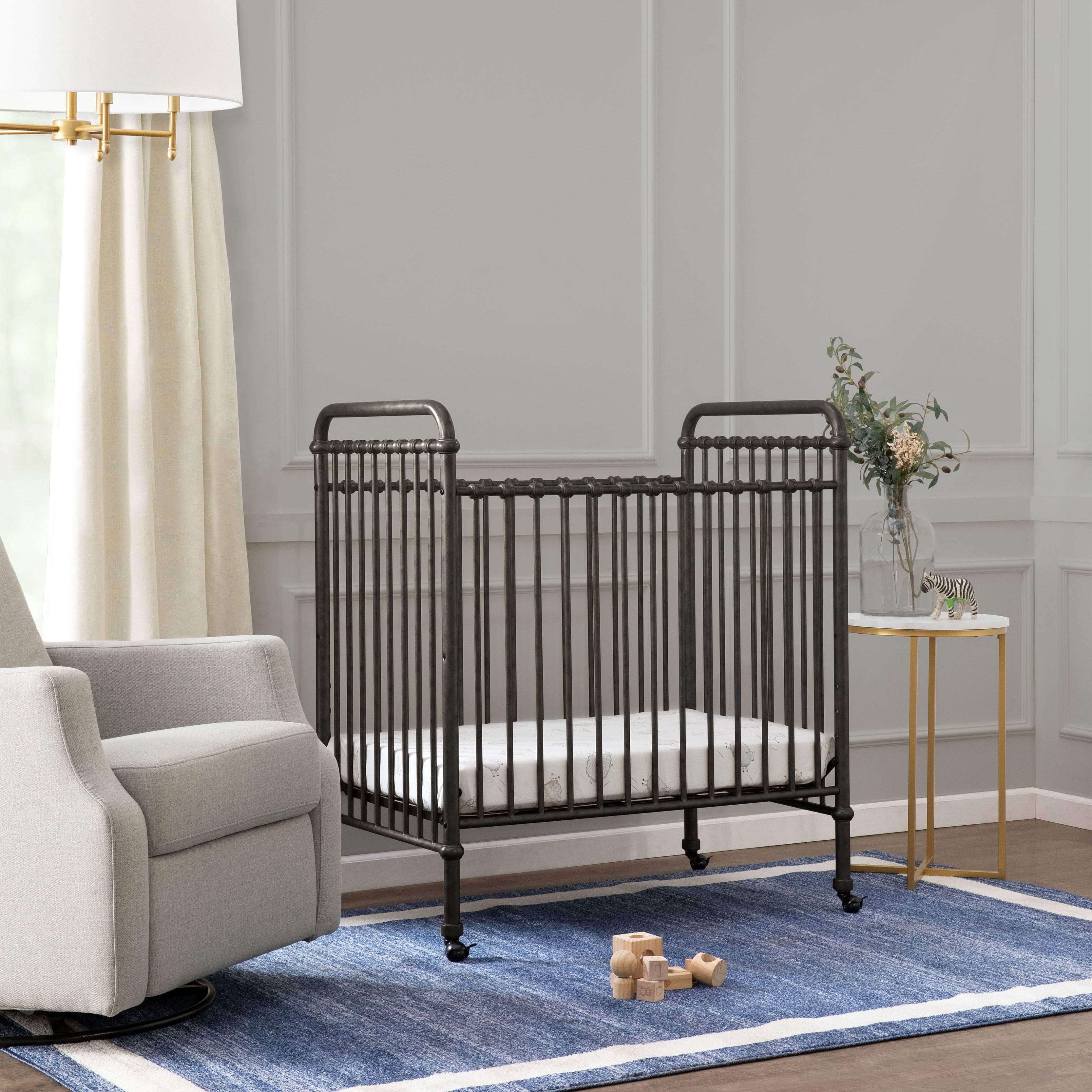 Abigail 3-in-1 Convertible Mini Crib for Baby Nursery | Toddler Bed & Daybed | Space-Saving Infant Sleeping Solution for Small Rooms & Apartments