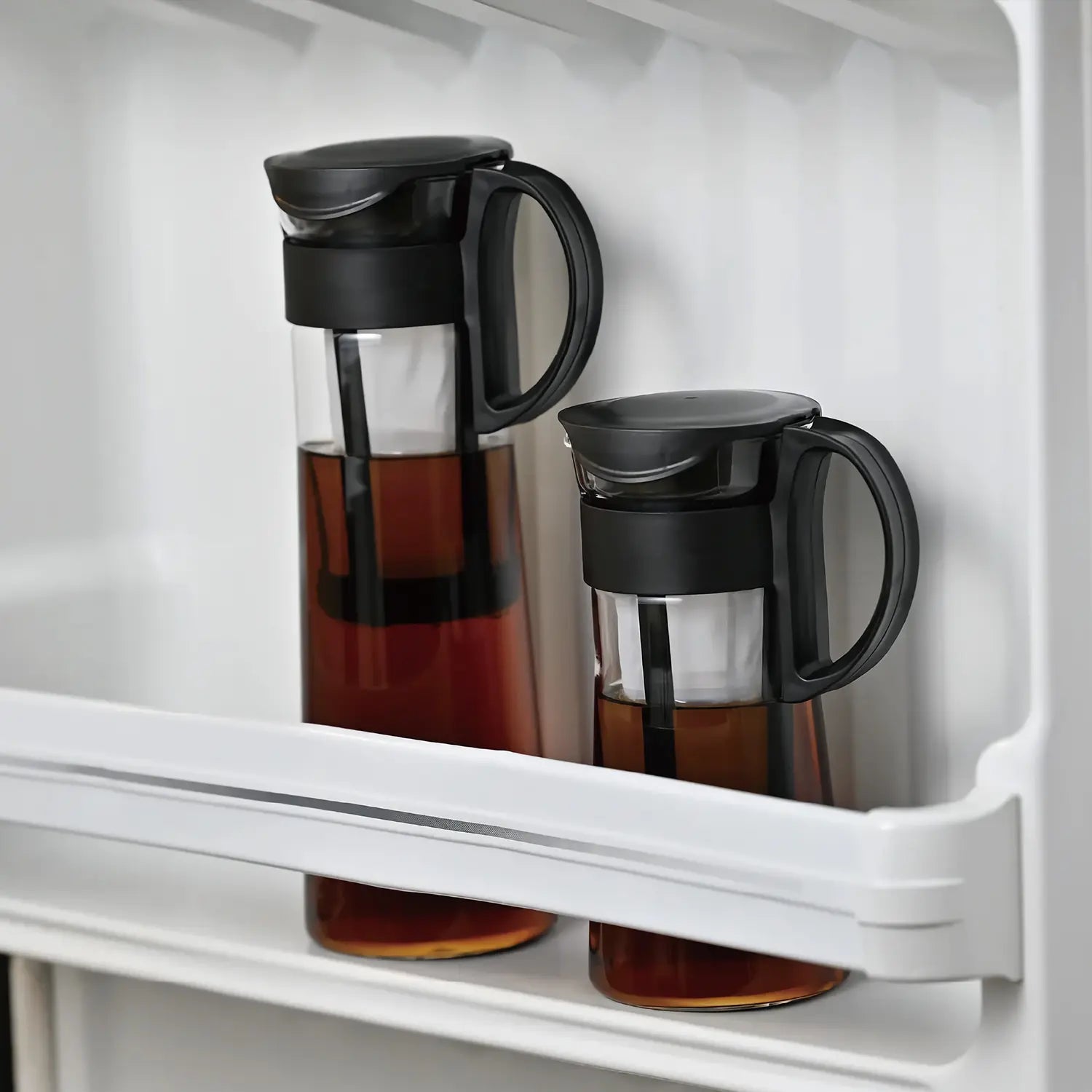 Hario Polypropylene Cold Brew Coffee Maker - Iced Coffee Pot with Glass Carafe for Home, Office & Outdoor Use