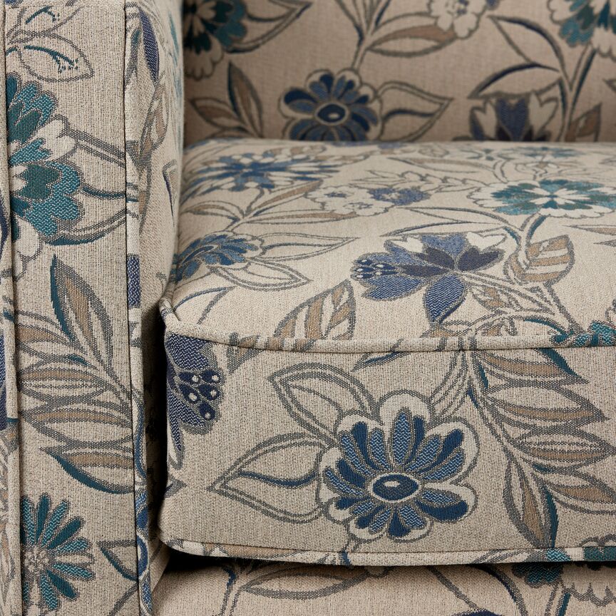 Agnes Accent Chair in Blue - Modern Upholstered Lounge Chair for Living Room, Bedroom & Office - Perfect for Reading, Relaxing & Home Decor